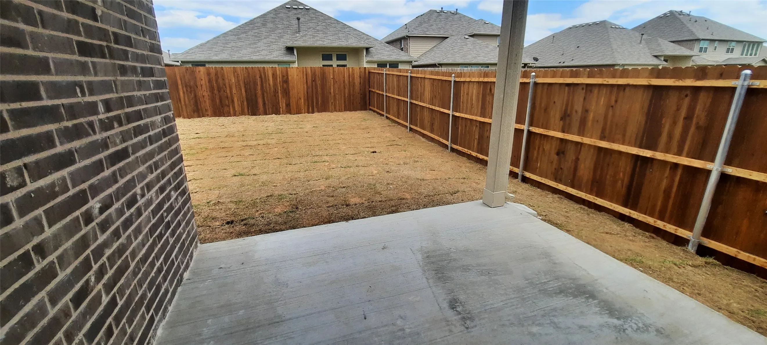 Single Family Residence For Rent in Denton County , 11516 MEADOW GALE CT, Haslet, Texas 76052, 3 Bedroom, 2 Bathroom, 2 Garage spaces, 2,221 Sqft, built in 2021, mls#21404323, Real Estate Agent in Haslet, Homes For Rent in Denton county, Homes For Rent in Haslet, Realtor in Haslet Texas, Real Estate Brokerage Independent Realty Texas, Luminita Cordes Realtor
