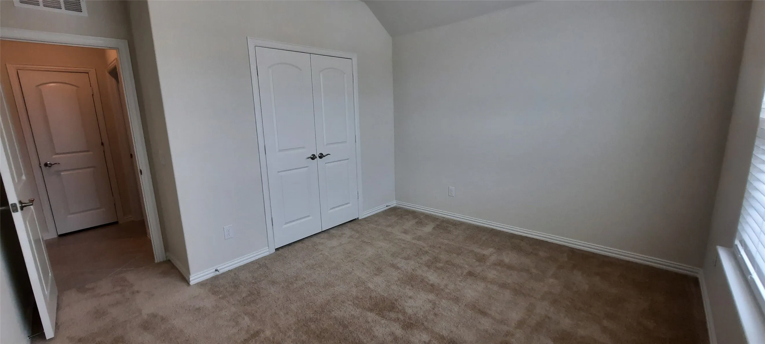 Single Family Residence For Rent in Denton County , 11516 MEADOW GALE CT, Haslet, Texas 76052, 3 Bedroom, 2 Bathroom, 2 Garage spaces, 2,221 Sqft, built in 2021, mls#21404323, Real Estate Agent in Haslet, Homes For Rent in Denton county, Homes For Rent in Haslet, Realtor in Haslet Texas, Real Estate Brokerage Independent Realty Texas, Luminita Cordes Realtor