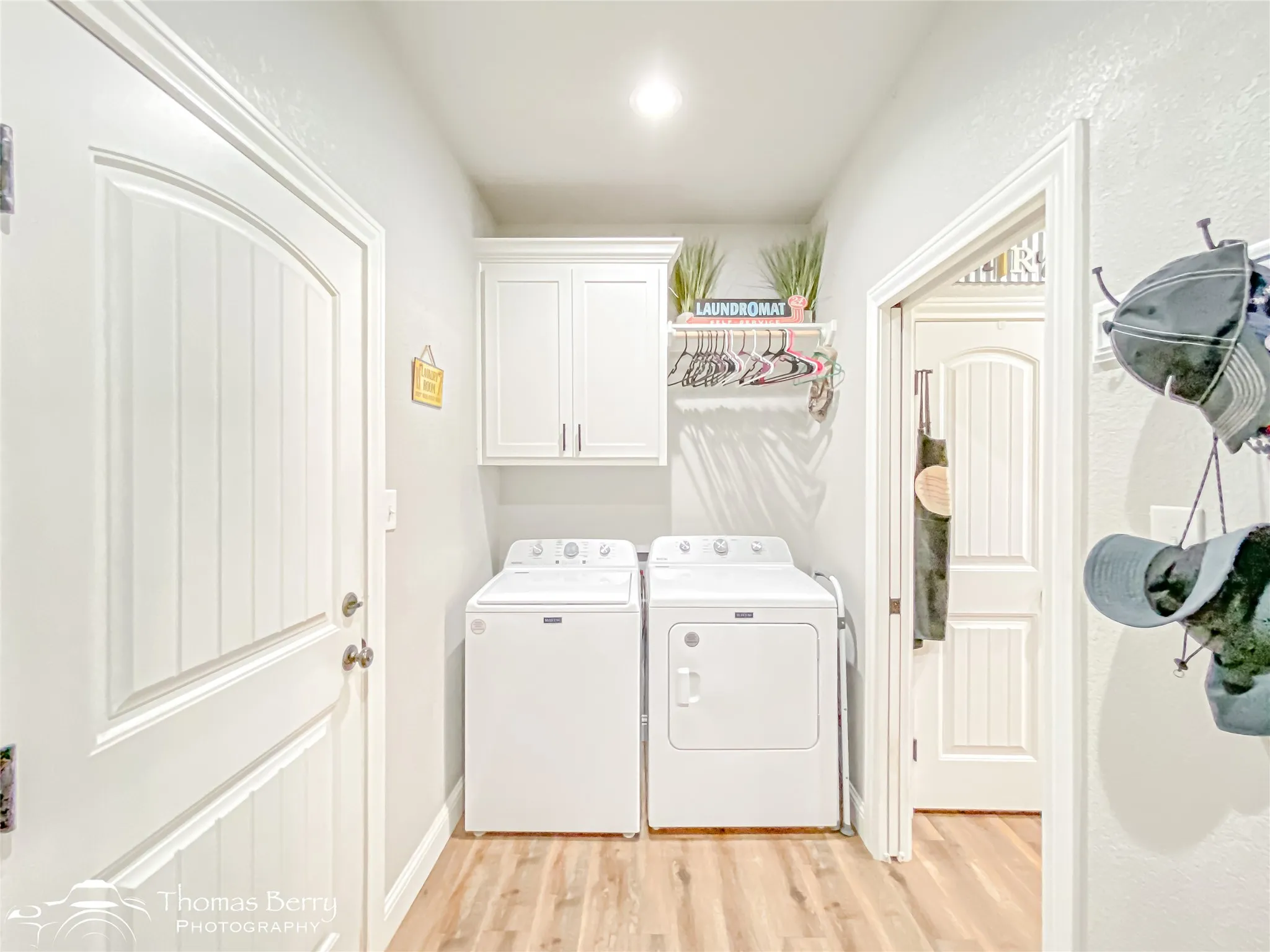 Single Family Residence For Sale in Taylor County , 225 Moon Beam Path, Abilene, Texas 79602, 3 Bedroom, 2 Bathroom, 2 Garage spaces, 1,608 Sqft, built in 2022, mls#21404311, Real Estate Agent in Abilene, Homes For Sale in Taylor county, Homes For Sale in Abilene, Realtor in Abilene Texas, Real Estate Brokerage Independent Realty Texas, Luminita Cordes Realtor