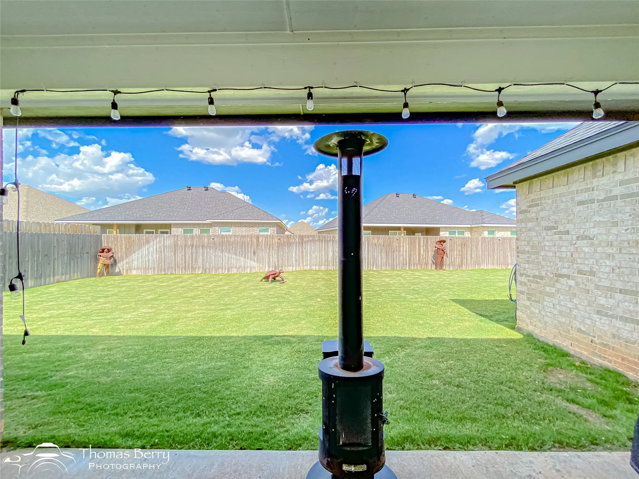 Single Family Residence For Sale in Taylor County , 225 Moon Beam Path, Abilene, Texas 79602, 3 Bedroom, 2 Bathroom, 2 Garage spaces, 1,608 Sqft, built in 2022, mls#21404311, Real Estate Agent in Abilene, Homes For Sale in Taylor county, Homes For Sale in Abilene, Realtor in Abilene Texas, Real Estate Brokerage Independent Realty Texas, Luminita Cordes Realtor
