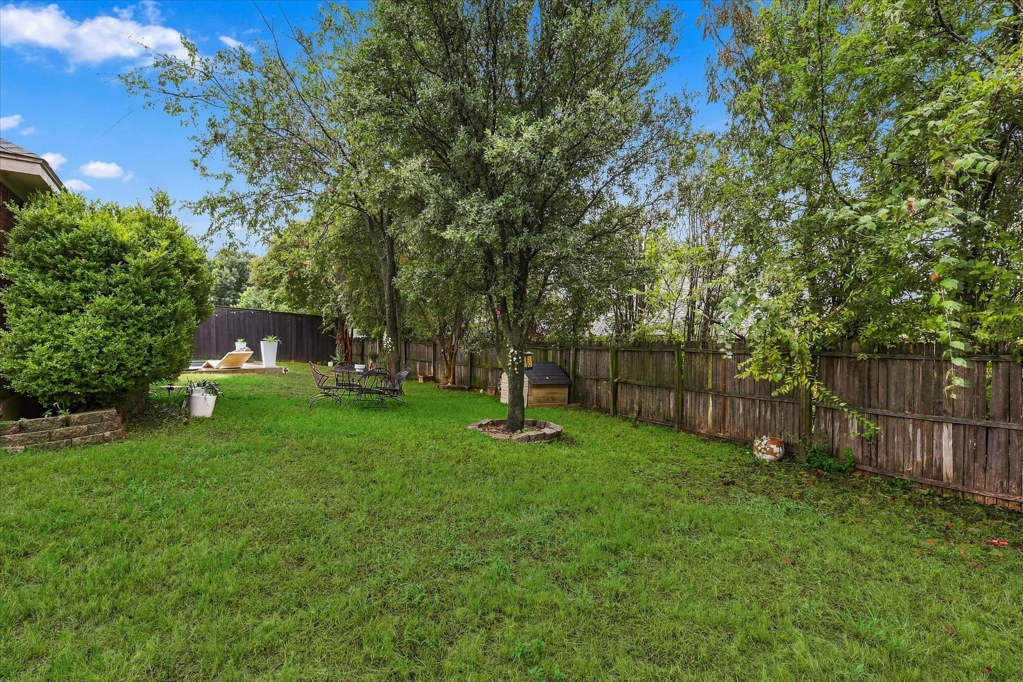 Single Family Residence For Sale in Ellis County , 1635 Alexis Street, Midlothian, Texas 76065, 3 Bedroom, 2 Bathroom, 2 Garage spaces, 1,542 Sqft, built in 1997, mls#21404334, Real Estate Agent in Midlothian, Homes For Sale in Ellis county, Homes For Sale in Midlothian, Realtor in Midlothian Texas, Real Estate Brokerage Independent Realty Texas, Luminita Cordes Realtor