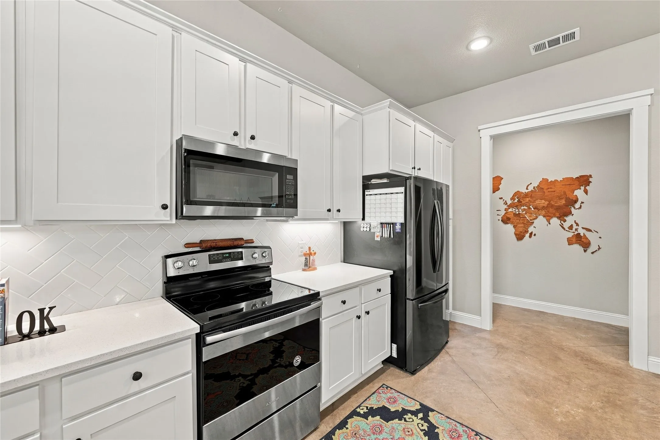 Single Family Residence For Sale in Ellis County , 218 Rousseau Street, Waxahachie, Texas 75165, 3 Bedroom, 2 Bathroom, 2 Garage spaces, 1,603 Sqft, built in 2020, mls#21404220, Real Estate Agent in Waxahachie, Homes For Sale in Ellis county, Homes For Sale in Waxahachie, Realtor in Waxahachie Texas, Real Estate Brokerage Independent Realty Texas, Luminita Cordes Realtor