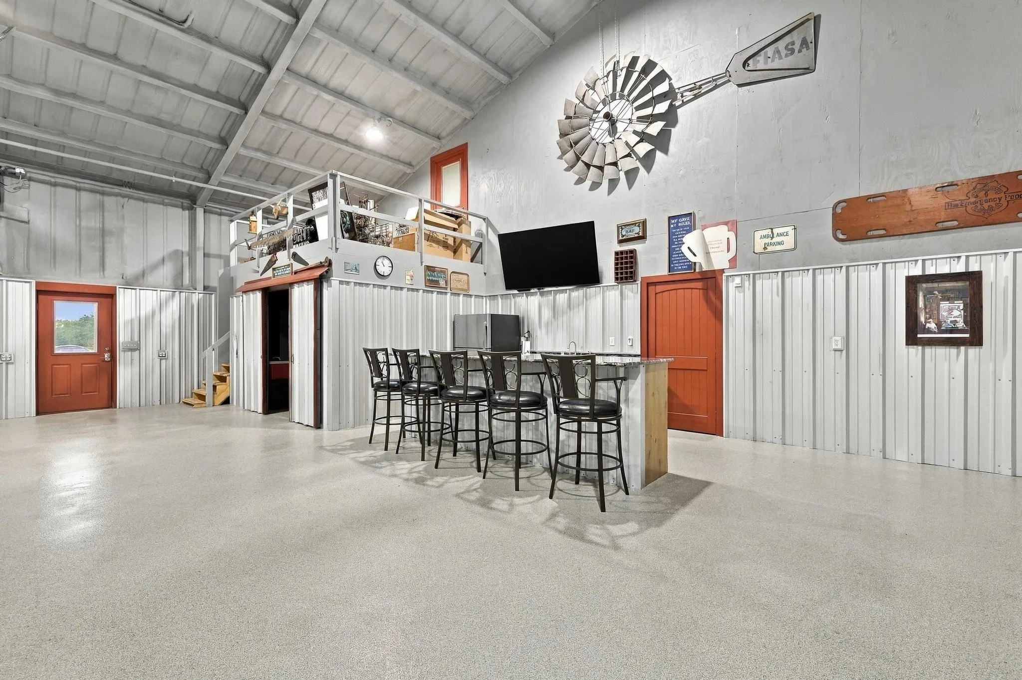Single Family Residence For Sale in Grayson County , 1126 Heritage Road, Gordonville, Texas 76245, 2 Bedroom, 3 Bathroom, 6 Garage spaces, 2,075 Sqft, built in 2020, mls#21404219, Real Estate Agent in Gordonville, Homes For Sale in Grayson county, Homes For Sale in Gordonville, Realtor in Gordonville Texas, Real Estate Brokerage Independent Realty Texas, Luminita Cordes Realtor