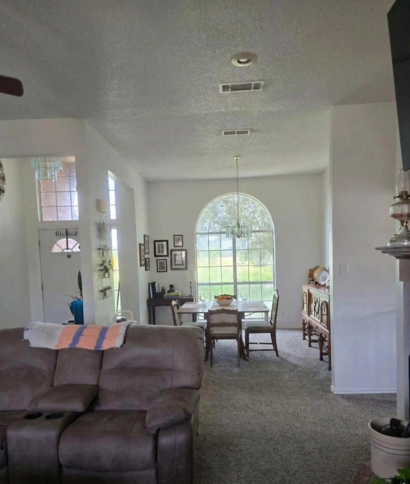 Single Family Residence For Sale in Hopkins County , 17398 W Farm Road 1567 W, Lone Oak, Texas 75453, 3 Bedroom, 2 Bathroom, Garage spaces, 1,863 Sqft, built in 1994, mls#21403321, Real Estate Agent in Lone Oak, Homes For Sale in Hopkins county, Homes For Sale in Lone Oak, Realtor in Lone Oak Texas, Real Estate Brokerage Independent Realty Texas, Luminita Cordes Realtor