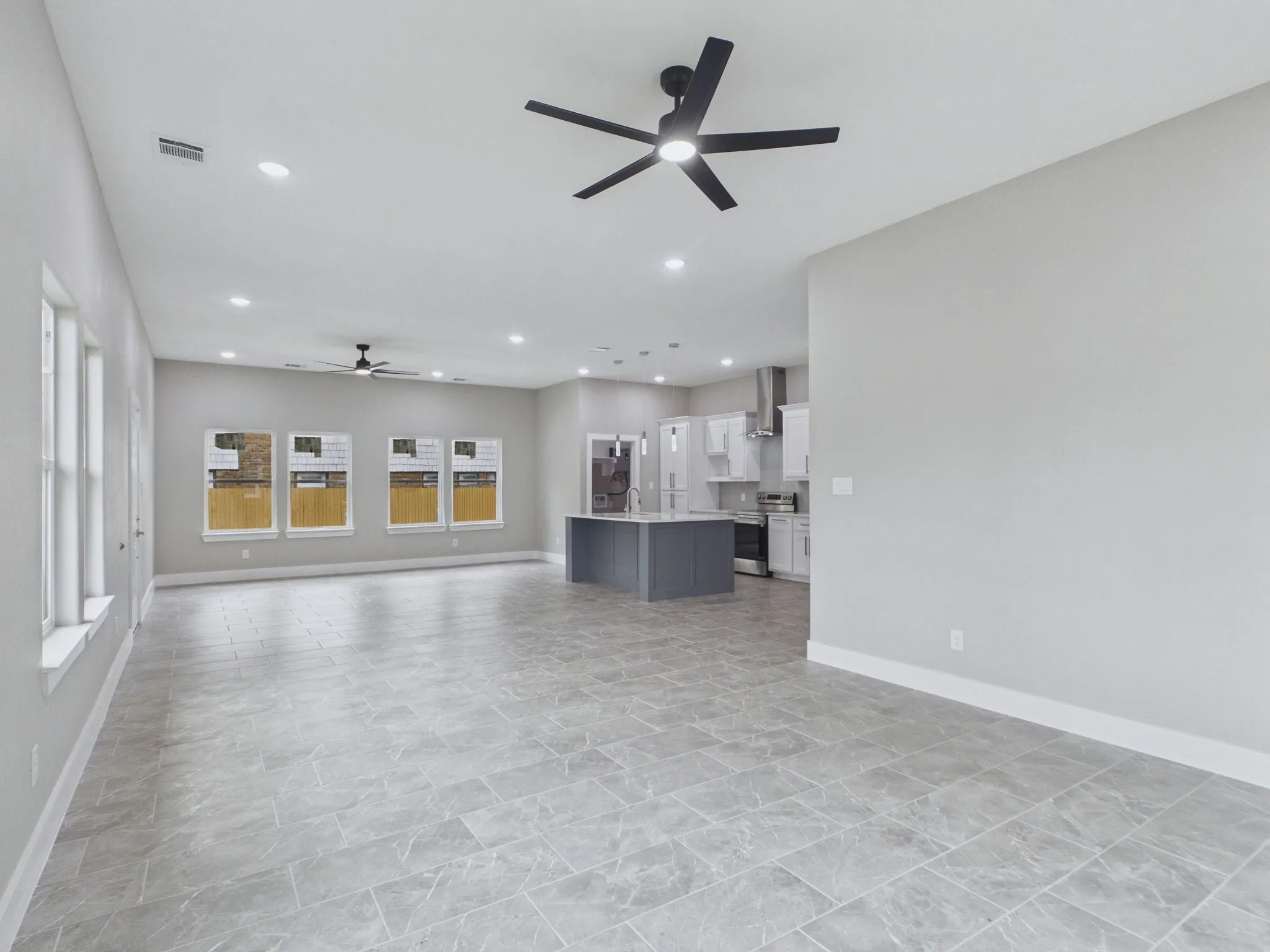 Single Family Residence For Sale in Tarrant County , 948 Marion Avenue, Fort Worth, Texas 76104, 4 Bedroom, 2 Bathroom, 2 Garage spaces, 1,861 Sqft, built in 2026, mls#21404358, Real Estate Agent in Fort Worth, Homes For Sale in Tarrant county, Homes For Sale in Fort Worth, Realtor in Fort Worth Texas, Real Estate Brokerage Independent Realty Texas, Luminita Cordes Realtor