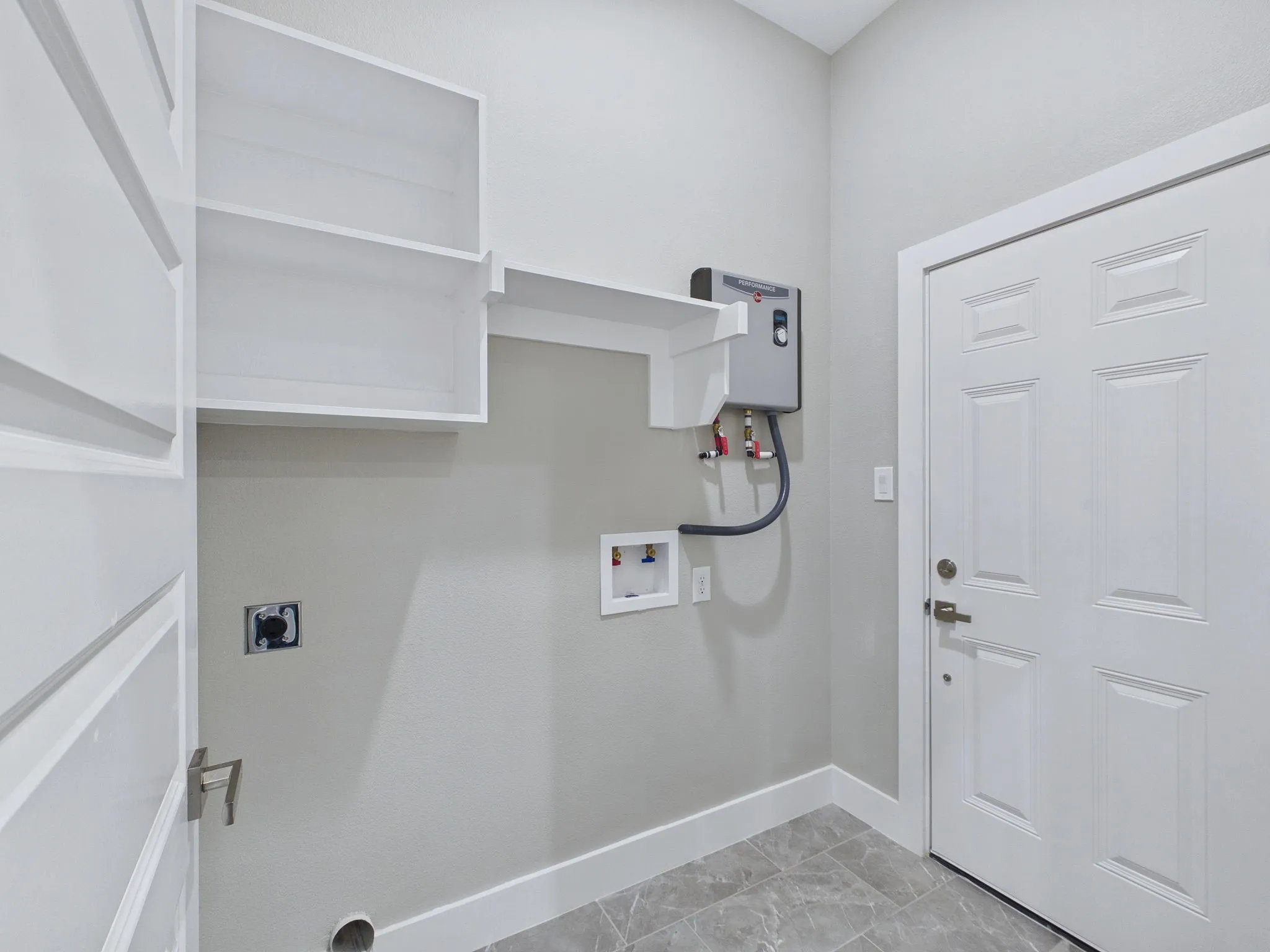 Single Family Residence For Sale in Tarrant County , 948 Marion Avenue, Fort Worth, Texas 76104, 4 Bedroom, 2 Bathroom, 2 Garage spaces, 1,861 Sqft, built in 2026, mls#21404358, Real Estate Agent in Fort Worth, Homes For Sale in Tarrant county, Homes For Sale in Fort Worth, Realtor in Fort Worth Texas, Real Estate Brokerage Independent Realty Texas, Luminita Cordes Realtor
