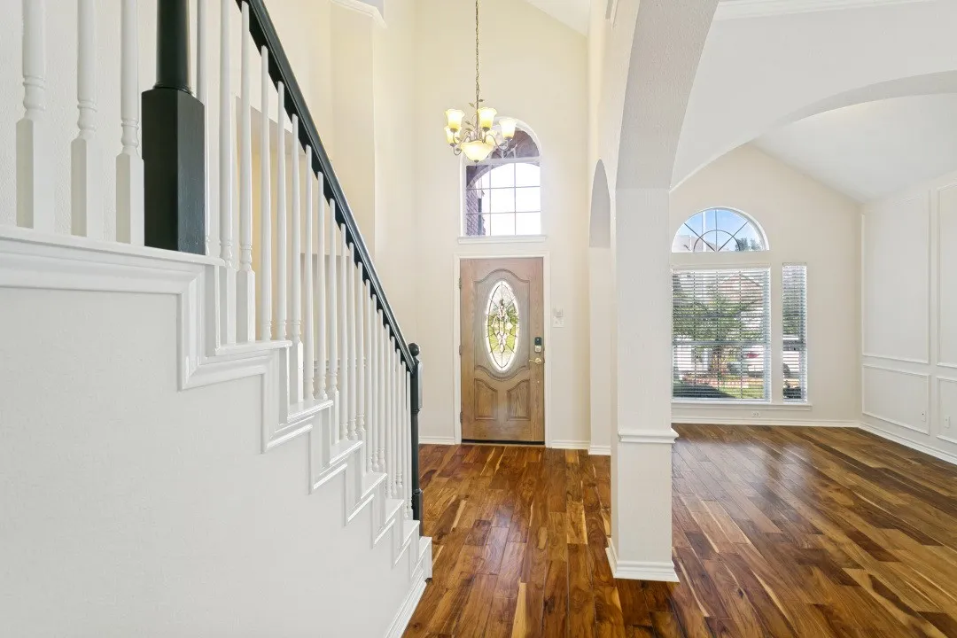 Single Family Residence For Sale in Tarrant County , 3667 Smoke Tree Trail, Fort Worth, Texas 76040, 5 Bedroom, 3 Bathroom, 2 Garage spaces, 2,643 Sqft, built in 1999, mls#21402750, Real Estate Agent in Fort Worth, Homes For Sale in Tarrant county, Homes For Sale in Fort Worth, Realtor in Fort Worth Texas, Real Estate Brokerage Independent Realty Texas, Luminita Cordes Realtor