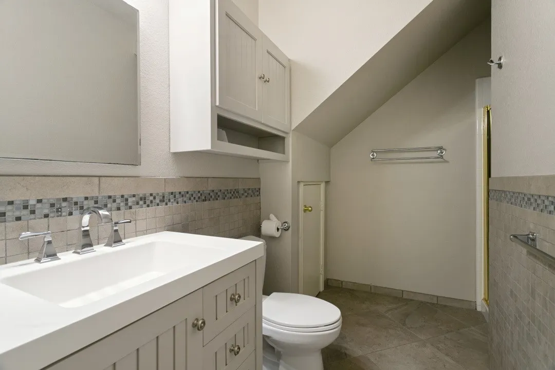Single Family Residence For Sale in Tarrant County , 3667 Smoke Tree Trail, Fort Worth, Texas 76040, 5 Bedroom, 3 Bathroom, 2 Garage spaces, 2,643 Sqft, built in 1999, mls#21402750, Real Estate Agent in Fort Worth, Homes For Sale in Tarrant county, Homes For Sale in Fort Worth, Realtor in Fort Worth Texas, Real Estate Brokerage Independent Realty Texas, Luminita Cordes Realtor