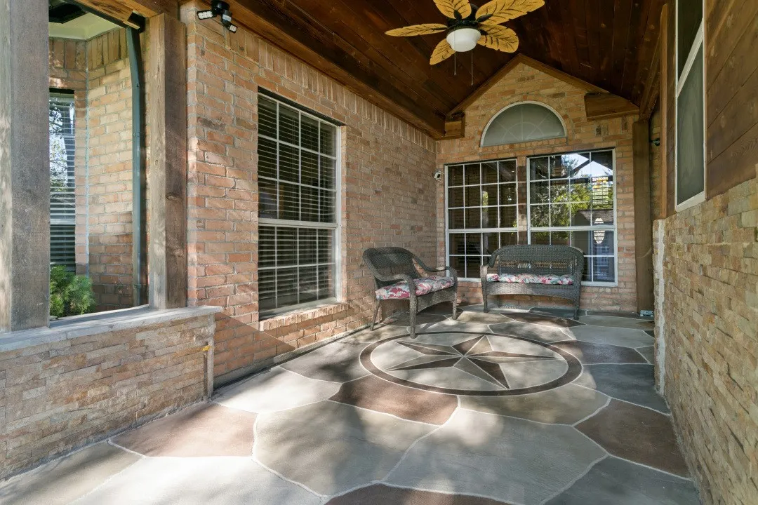 Single Family Residence For Sale in Tarrant County , 3667 Smoke Tree Trail, Fort Worth, Texas 76040, 5 Bedroom, 3 Bathroom, 2 Garage spaces, 2,643 Sqft, built in 1999, mls#21402750, Real Estate Agent in Fort Worth, Homes For Sale in Tarrant county, Homes For Sale in Fort Worth, Realtor in Fort Worth Texas, Real Estate Brokerage Independent Realty Texas, Luminita Cordes Realtor
