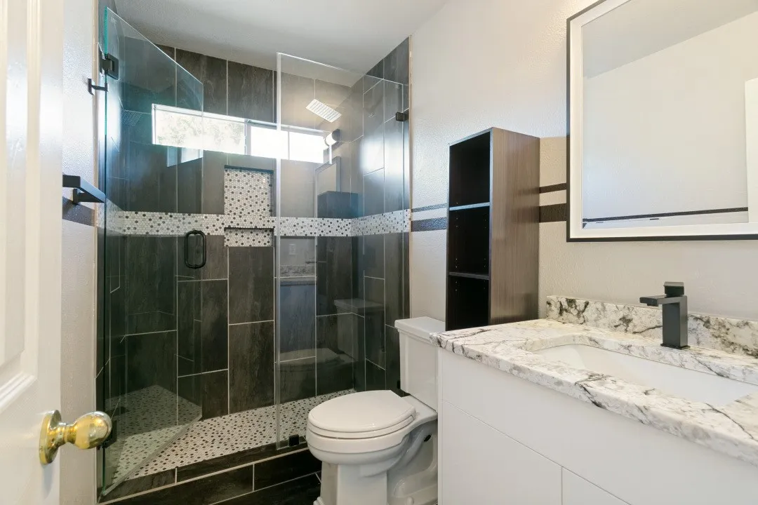 Single Family Residence For Sale in Tarrant County , 3667 Smoke Tree Trail, Fort Worth, Texas 76040, 5 Bedroom, 3 Bathroom, 2 Garage spaces, 2,643 Sqft, built in 1999, mls#21402750, Real Estate Agent in Fort Worth, Homes For Sale in Tarrant county, Homes For Sale in Fort Worth, Realtor in Fort Worth Texas, Real Estate Brokerage Independent Realty Texas, Luminita Cordes Realtor