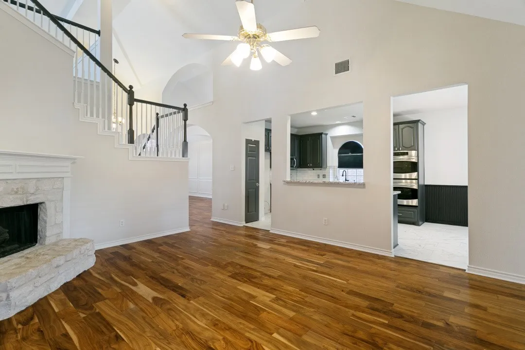 Single Family Residence For Sale in Tarrant County , 3667 Smoke Tree Trail, Fort Worth, Texas 76040, 5 Bedroom, 3 Bathroom, 2 Garage spaces, 2,643 Sqft, built in 1999, mls#21402750, Real Estate Agent in Fort Worth, Homes For Sale in Tarrant county, Homes For Sale in Fort Worth, Realtor in Fort Worth Texas, Real Estate Brokerage Independent Realty Texas, Luminita Cordes Realtor