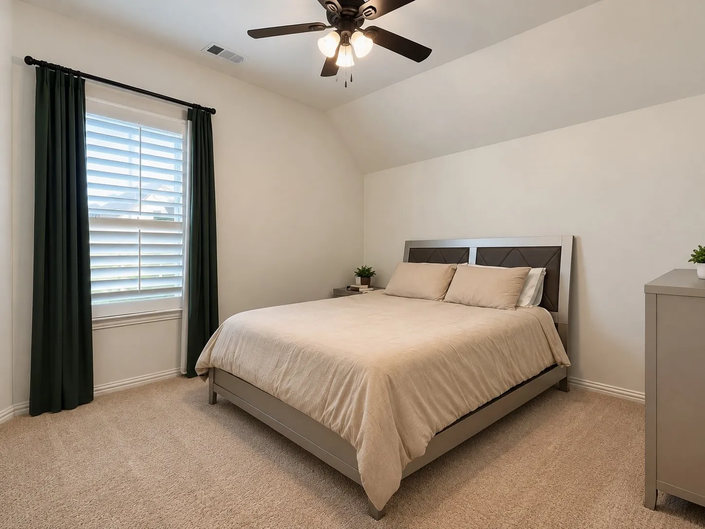 Single Family Residence For Sale in Collin County , 15511 Crape Myrtle Road, Frisco, Texas 75035, 4 Bedroom, 4 Bathroom, 2 Garage spaces, 3,259 Sqft, built in 2024, mls#21400530, Real Estate Agent in Frisco, Homes For Sale in Collin county, Homes For Sale in Frisco, Realtor in Frisco Texas, Real Estate Brokerage Independent Realty Texas, Luminita Cordes Realtor