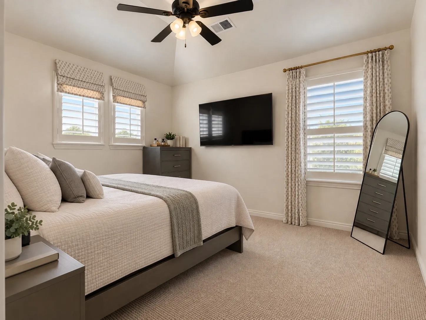 Single Family Residence For Sale in Collin County , 15511 Crape Myrtle Road, Frisco, Texas 75035, 4 Bedroom, 4 Bathroom, 2 Garage spaces, 3,259 Sqft, built in 2024, mls#21400530, Real Estate Agent in Frisco, Homes For Sale in Collin county, Homes For Sale in Frisco, Realtor in Frisco Texas, Real Estate Brokerage Independent Realty Texas, Luminita Cordes Realtor