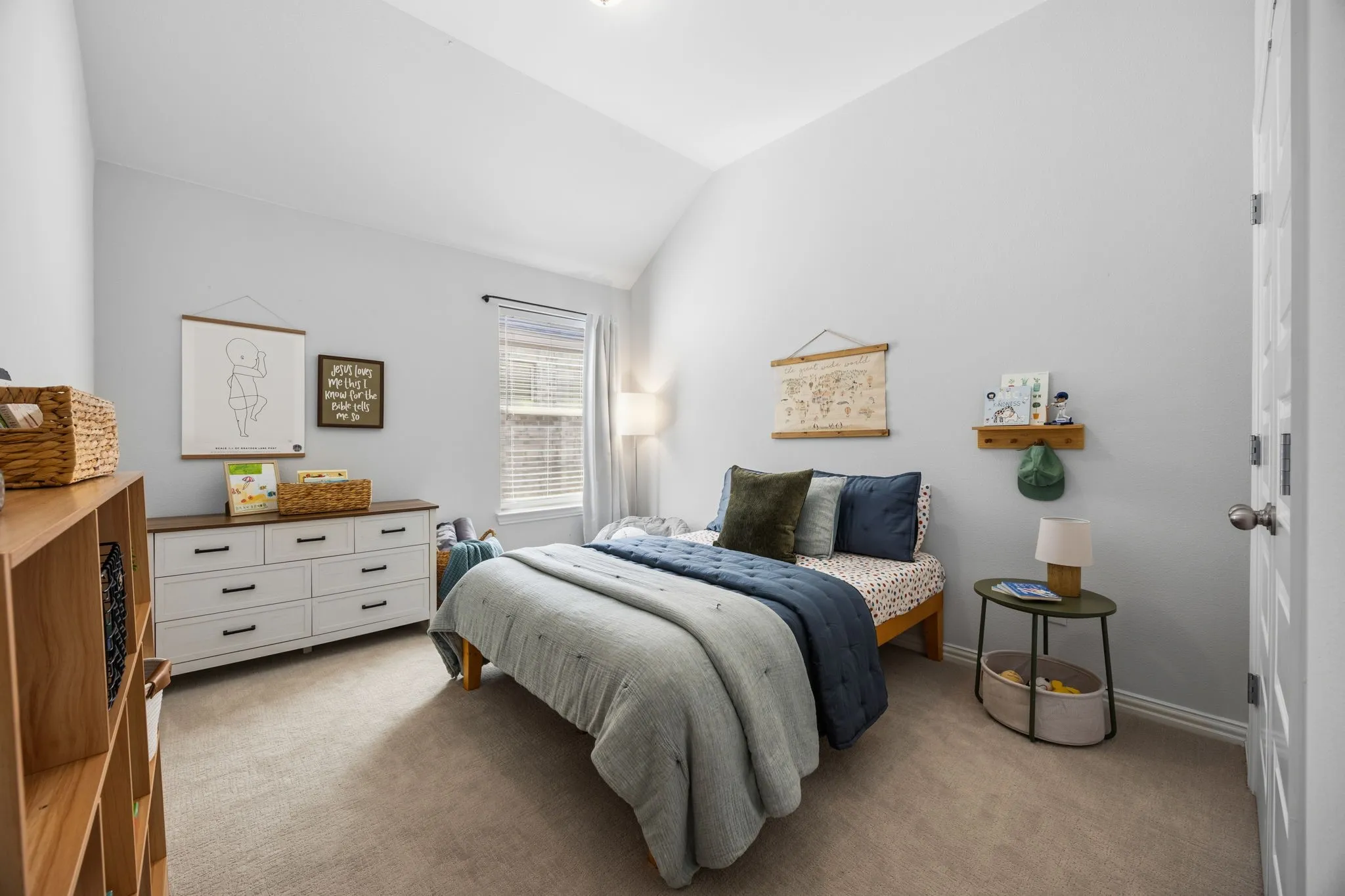 Single Family Residence For Sale in Collin County , 4511 Cypress Drive, Melissa, Texas 75454, 4 Bedroom, 3 Bathroom, 2 Garage spaces, 2,250 Sqft, built in 2019, mls#21399881, Real Estate Agent in Melissa, Homes For Sale in Collin county, Homes For Sale in Melissa, Realtor in Melissa Texas, Real Estate Brokerage Independent Realty Texas, Luminita Cordes Realtor