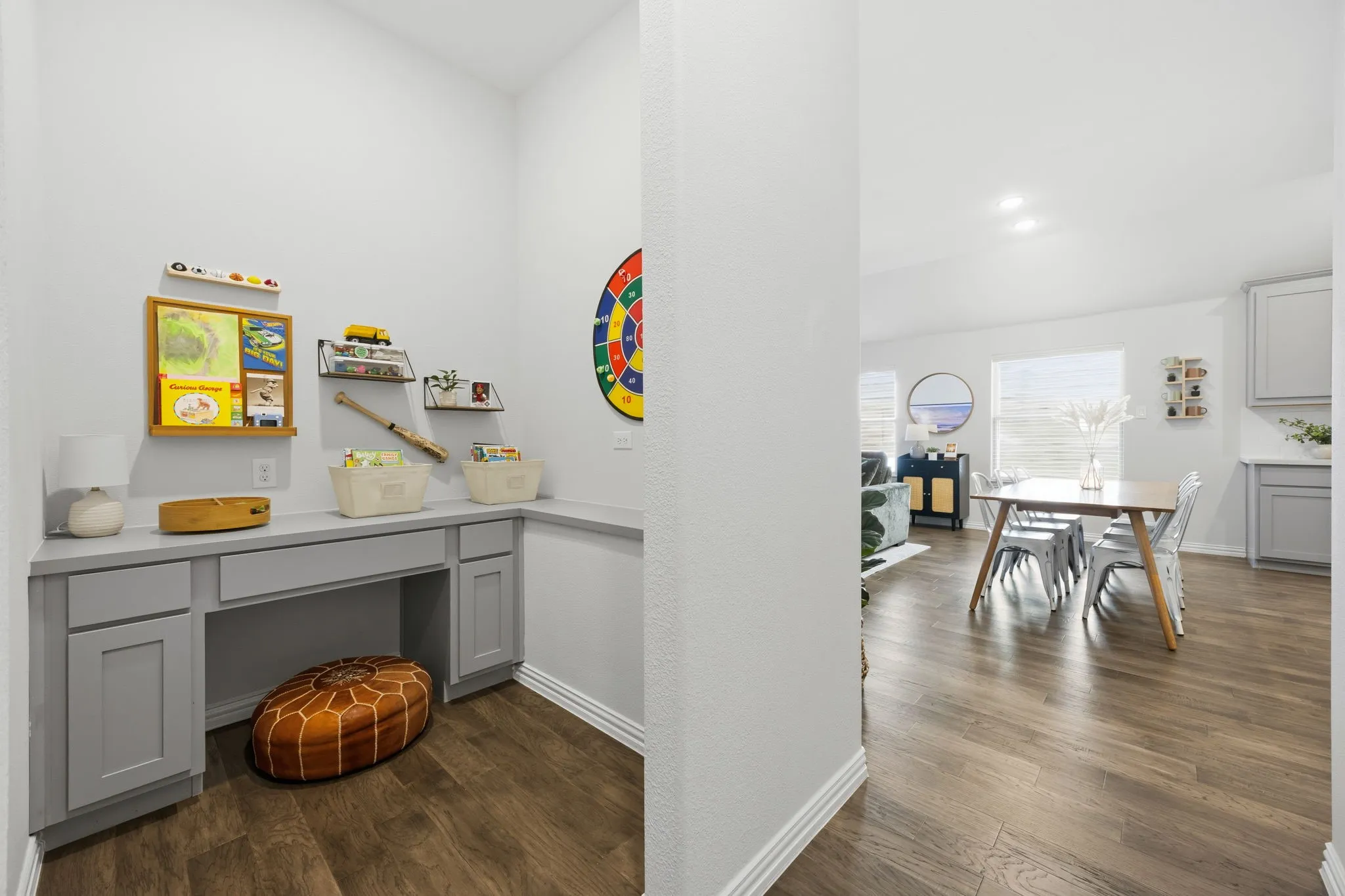 Single Family Residence For Sale in Collin County , 4511 Cypress Drive, Melissa, Texas 75454, 4 Bedroom, 3 Bathroom, 2 Garage spaces, 2,250 Sqft, built in 2019, mls#21399881, Real Estate Agent in Melissa, Homes For Sale in Collin county, Homes For Sale in Melissa, Realtor in Melissa Texas, Real Estate Brokerage Independent Realty Texas, Luminita Cordes Realtor