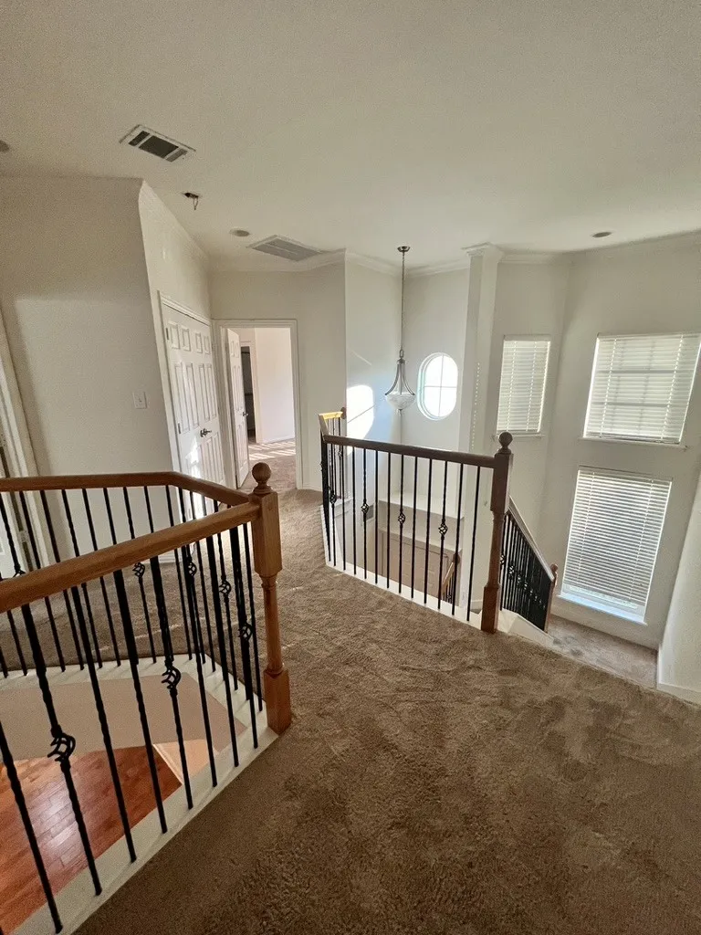 2nd floor, desk
