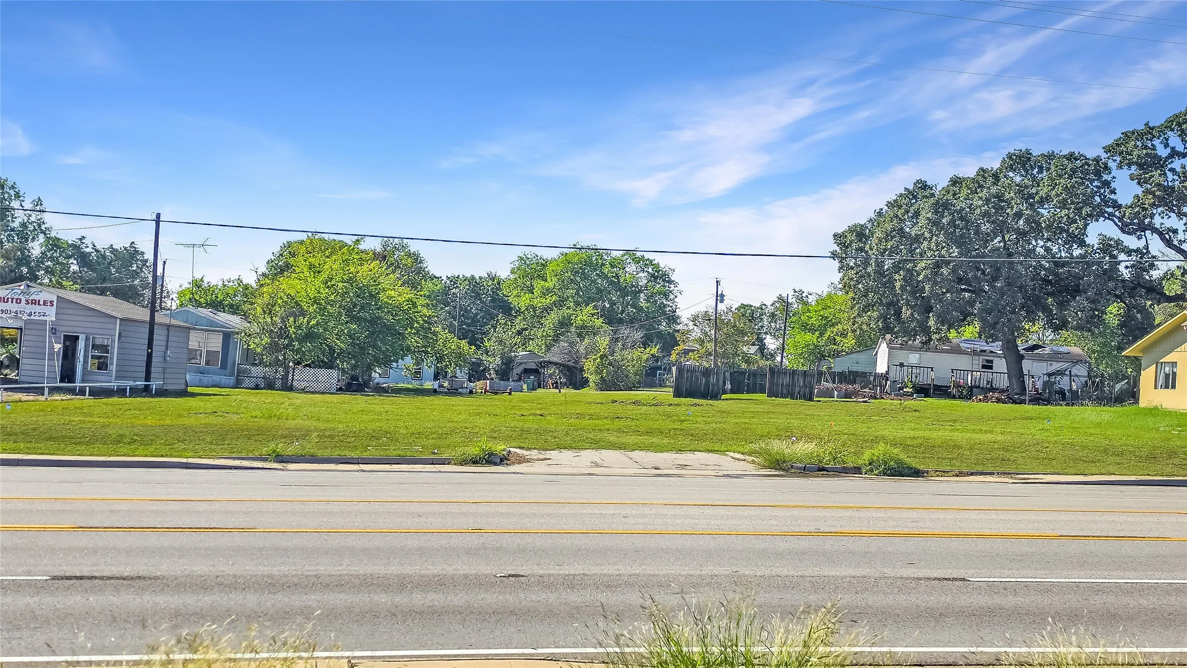 Unimproved Land For Sale in Henderson County , 1023 E Cedar Creek Parkway, Seven Points, Texas 75143, 0, 0, Garage spaces, 0 Sqft, built in 0, mls#21404390, Real Estate Agent in Seven Points, Homes For Sale in Henderson county, Homes For Sale in Seven Points, Realtor in Seven Points Texas, Real Estate Brokerage Independent Realty Texas, Luminita Cordes Realtor