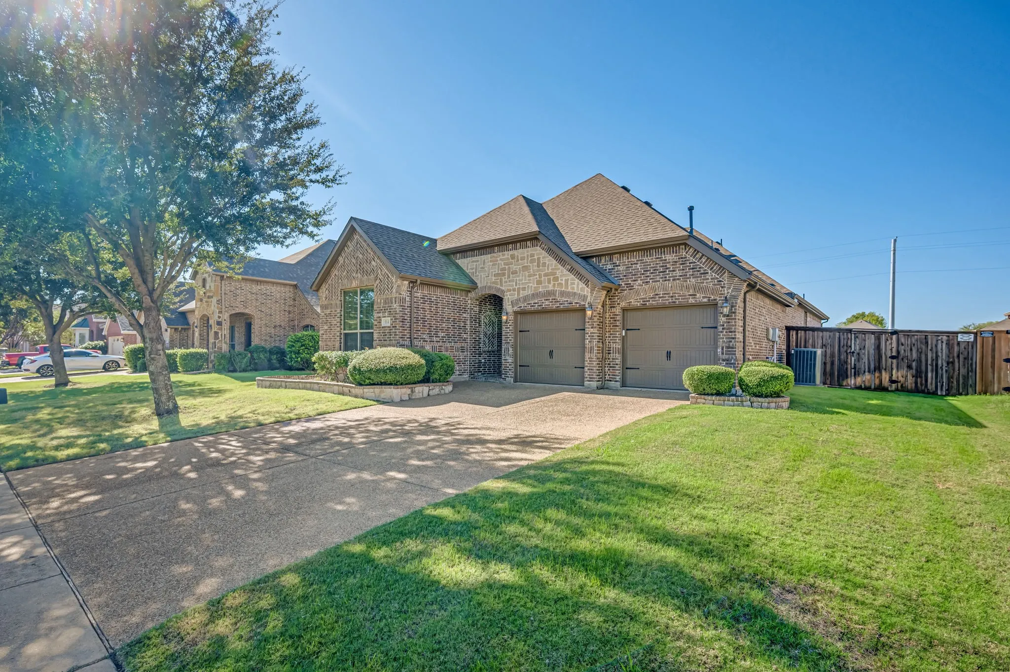 Single Family Residence For Sale in Kaufman County , 514 Madrone Trail, Forney, Texas 75126, 3 Bedroom, 2 Bathroom, 2 Garage spaces, 2,055 Sqft, built in 2012, mls#21404354, Real Estate Agent in Forney, Homes For Sale in Kaufman county, Homes For Sale in Forney, Realtor in Forney Texas, Real Estate Brokerage Independent Realty Texas, Luminita Cordes Realtor