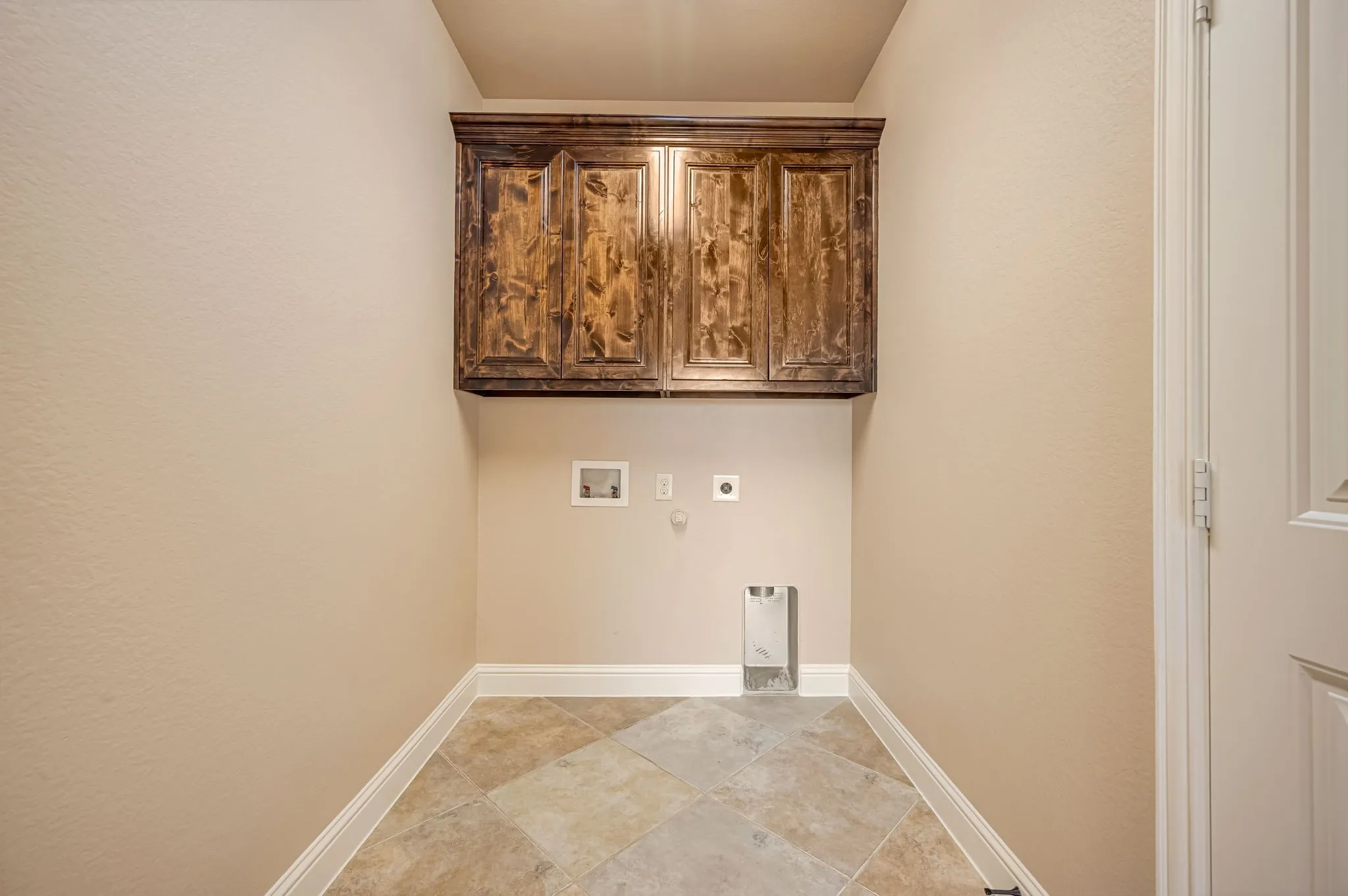 Single Family Residence For Sale in Kaufman County , 514 Madrone Trail, Forney, Texas 75126, 3 Bedroom, 2 Bathroom, 2 Garage spaces, 2,055 Sqft, built in 2012, mls#21404354, Real Estate Agent in Forney, Homes For Sale in Kaufman county, Homes For Sale in Forney, Realtor in Forney Texas, Real Estate Brokerage Independent Realty Texas, Luminita Cordes Realtor