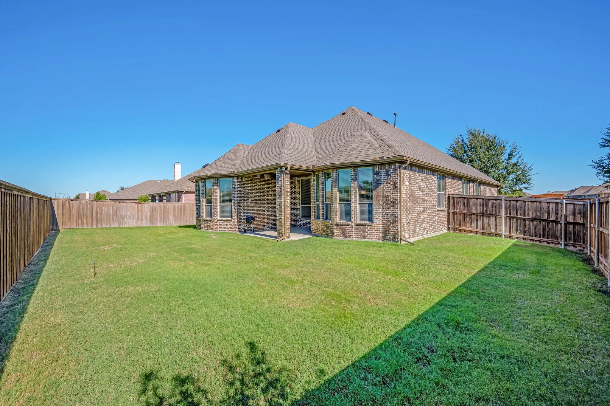 Single Family Residence For Sale in Kaufman County , 514 Madrone Trail, Forney, Texas 75126, 3 Bedroom, 2 Bathroom, 2 Garage spaces, 2,055 Sqft, built in 2012, mls#21404354, Real Estate Agent in Forney, Homes For Sale in Kaufman county, Homes For Sale in Forney, Realtor in Forney Texas, Real Estate Brokerage Independent Realty Texas, Luminita Cordes Realtor