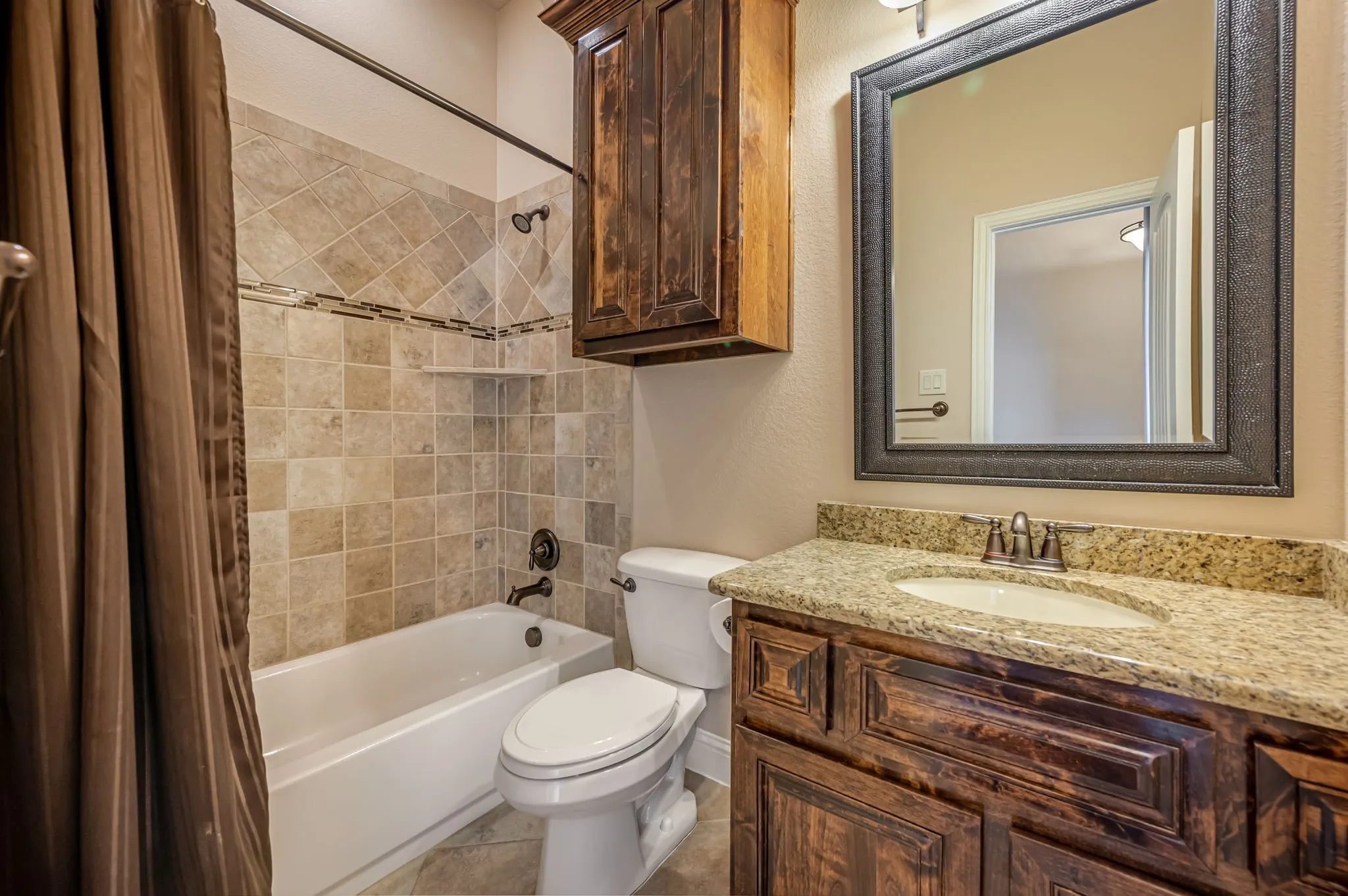 Single Family Residence For Sale in Kaufman County , 514 Madrone Trail, Forney, Texas 75126, 3 Bedroom, 2 Bathroom, 2 Garage spaces, 2,055 Sqft, built in 2012, mls#21404354, Real Estate Agent in Forney, Homes For Sale in Kaufman county, Homes For Sale in Forney, Realtor in Forney Texas, Real Estate Brokerage Independent Realty Texas, Luminita Cordes Realtor
