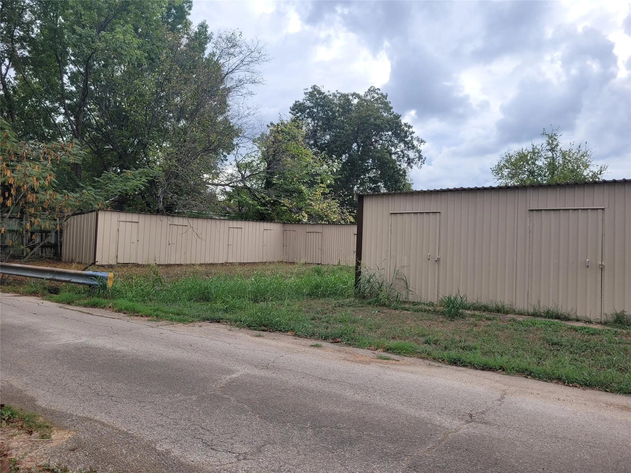 Warehouse For Sale in Red River (TX) County , TBD W CHURCH, Clarksville, Texas 75436, 0, 0, Garage spaces, 0 Sqft, built in 1977, mls#21404408, Real Estate Agent in Clarksville, Homes For Sale in Red River (TX) county, Homes For Sale in Clarksville, Realtor in Clarksville Texas, Real Estate Brokerage Independent Realty Texas, Luminita Cordes Realtor