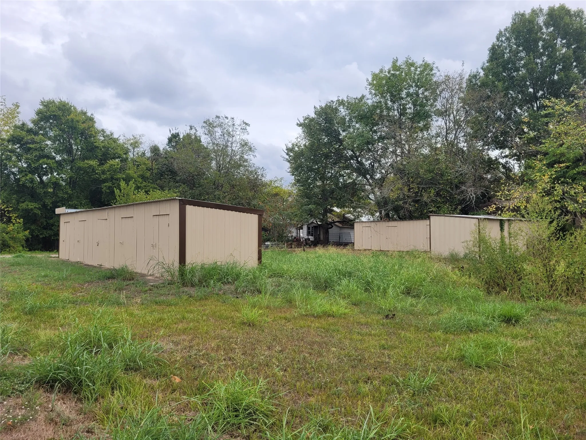 Warehouse For Sale in Red River (TX) County , TBD W CHURCH, Clarksville, Texas 75436, 0, 0, Garage spaces, 0 Sqft, built in 1977, mls#21404408, Real Estate Agent in Clarksville, Homes For Sale in Red River (TX) county, Homes For Sale in Clarksville, Realtor in Clarksville Texas, Real Estate Brokerage Independent Realty Texas, Luminita Cordes Realtor