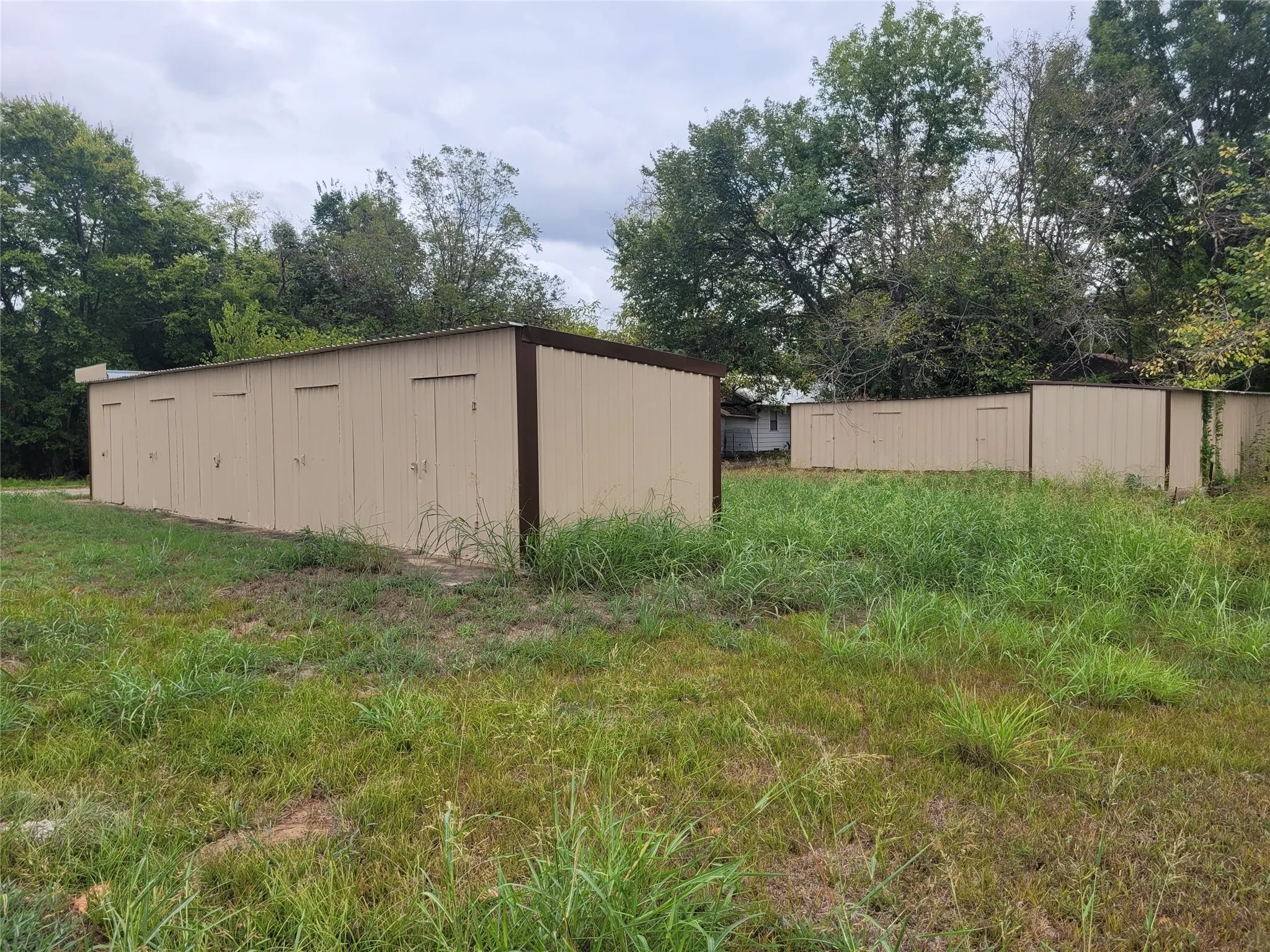 Warehouse For Sale in Red River (TX) County , TBD W CHURCH, Clarksville, Texas 75436, 0, 0, Garage spaces, 0 Sqft, built in 1977, mls#21404408, Real Estate Agent in Clarksville, Homes For Sale in Red River (TX) county, Homes For Sale in Clarksville, Realtor in Clarksville Texas, Real Estate Brokerage Independent Realty Texas, Luminita Cordes Realtor