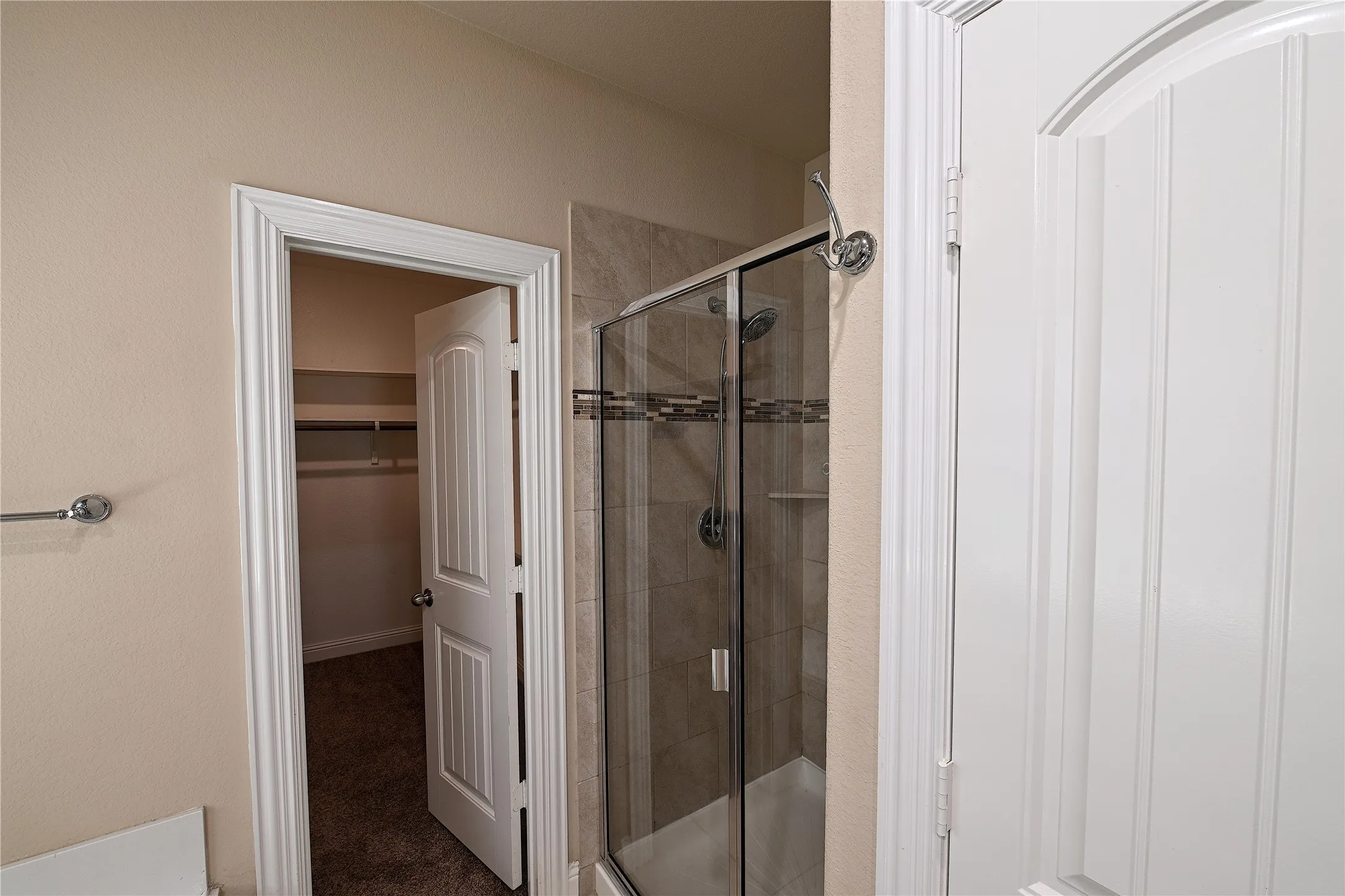 Single Family Residence For Rent in Collin County , 3720 Kendall Road, Melissa, Texas 75454, 3 Bedroom, 2 Bathroom, 2 Garage spaces, 1,897 Sqft, built in 2018, mls#21404381, Real Estate Agent in Melissa, Homes For Rent in Collin county, Homes For Rent in Melissa, Realtor in Melissa Texas, Real Estate Brokerage Independent Realty Texas, Luminita Cordes Realtor