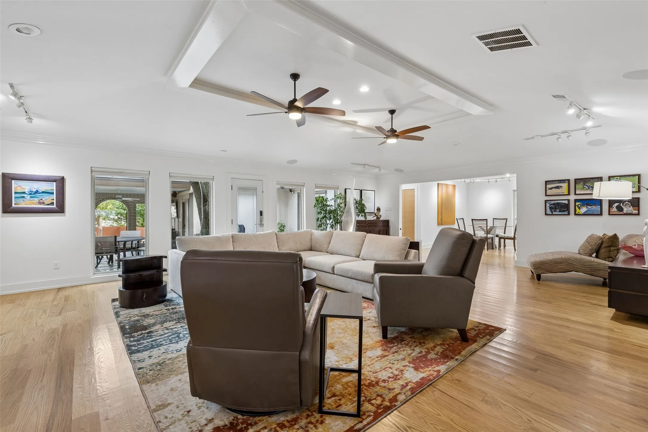 Dining with a Direct Kitchen Connection — This well-proportioned dining room sits just steps from the remodeled kitchen, creating an effortless setup for everyday meals, entertaining, and holiday gatherings.