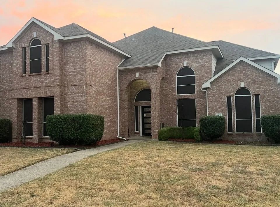 Single Family Residence For Sale in Dallas County , 1406 Bosher Drive, Cedar Hill, Texas 75104, 4 Bedroom, 4 Bathroom, 2 Garage spaces, 3,855 Sqft, built in 1996, mls#21404414, Real Estate Agent in Cedar Hill, Homes For Sale in Dallas county, Homes For Sale in Cedar Hill, Realtor in Cedar Hill Texas, Real Estate Brokerage Independent Realty Texas, Luminita Cordes Realtor