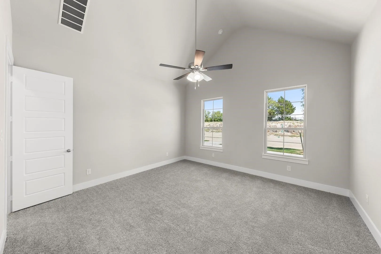 Single Family Residence For Rent in Collin County , 1429 Tipperary Drive, Celina, Texas 75009, 3 Bedroom, 2 Bathroom, 2 Garage spaces, 1,641 Sqft, built in 2025, mls#21402566, Real Estate Agent in Celina, Homes For Rent in Collin county, Homes For Rent in Celina, Realtor in Celina Texas, Real Estate Brokerage Independent Realty Texas, Luminita Cordes Realtor