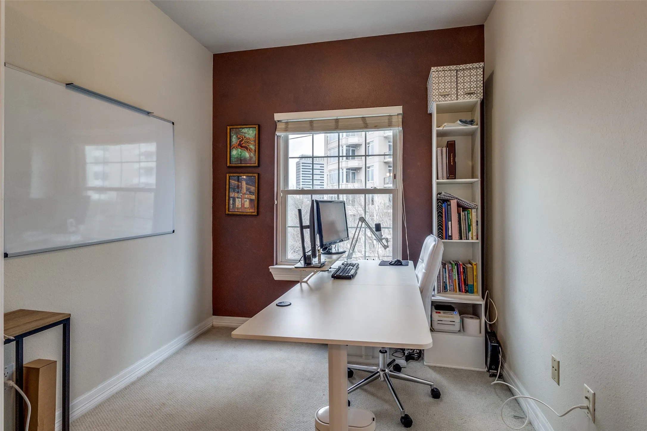 Flex space - 2nd bedroom or office