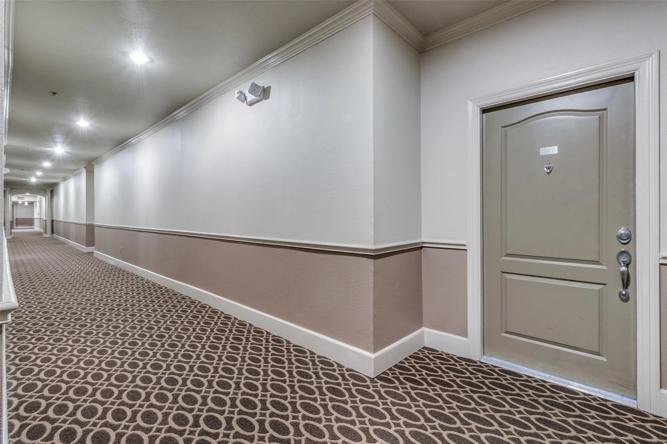 Corner end unit on the 3rd floor