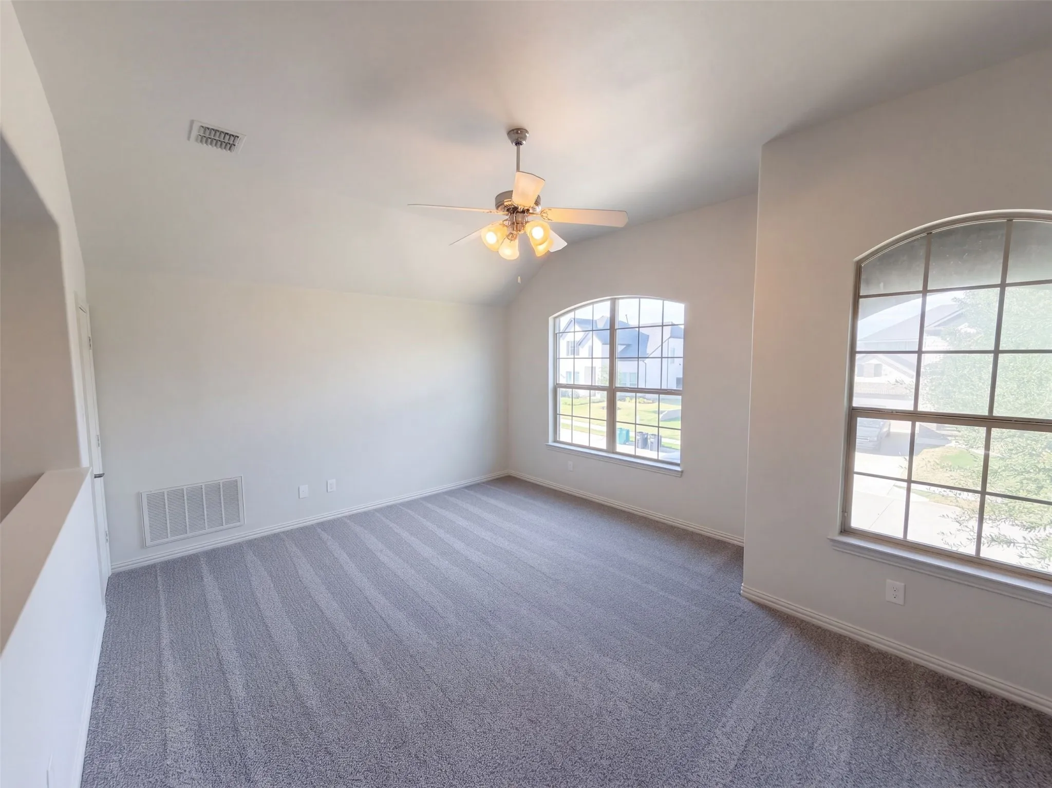 Single Family Residence For Sale in Denton County , 1617 Fallingwater Trail, Haslet, Texas 76177, 4 Bedroom, 3 Bathroom, 2 Garage spaces, 3,057 Sqft, built in 2009, mls#21404425, Real Estate Agent in Haslet, Homes For Sale in Denton county, Homes For Sale in Haslet, Realtor in Haslet Texas, Real Estate Brokerage Independent Realty Texas, Luminita Cordes Realtor