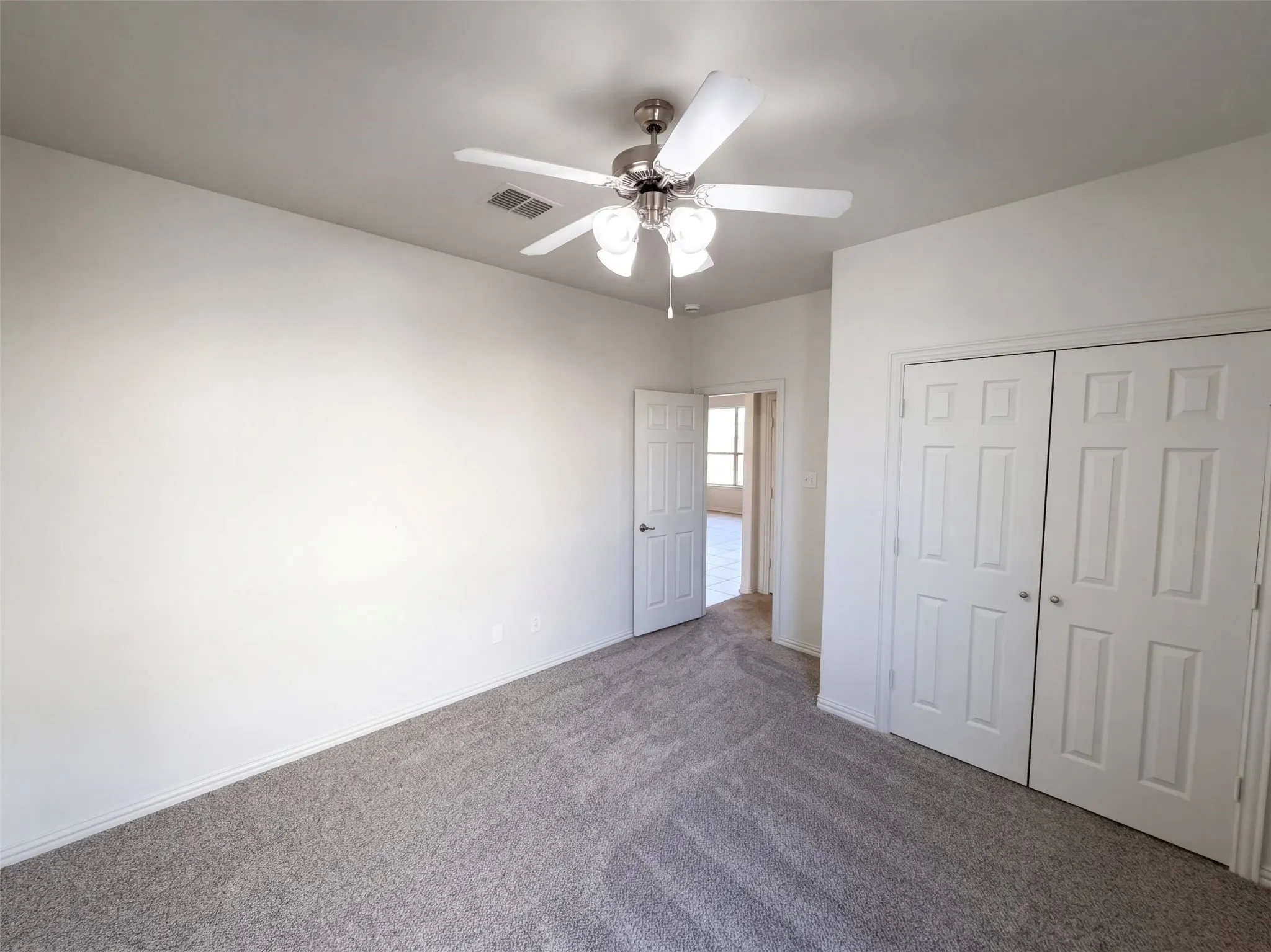 Single Family Residence For Sale in Denton County , 1617 Fallingwater Trail, Haslet, Texas 76177, 4 Bedroom, 3 Bathroom, 2 Garage spaces, 3,057 Sqft, built in 2009, mls#21404425, Real Estate Agent in Haslet, Homes For Sale in Denton county, Homes For Sale in Haslet, Realtor in Haslet Texas, Real Estate Brokerage Independent Realty Texas, Luminita Cordes Realtor