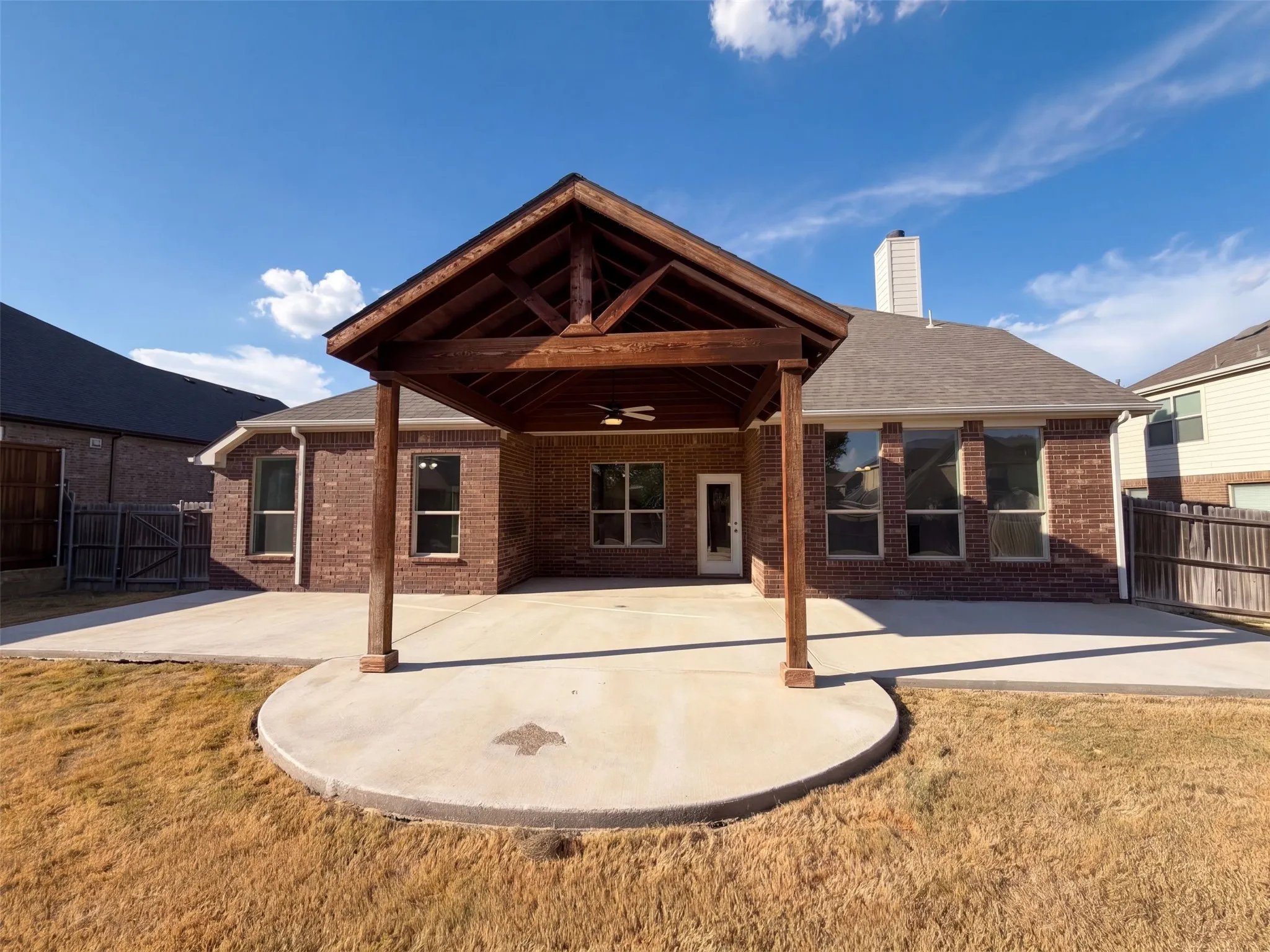 Single Family Residence For Sale in Denton County , 1617 Fallingwater Trail, Haslet, Texas 76177, 4 Bedroom, 3 Bathroom, 2 Garage spaces, 3,057 Sqft, built in 2009, mls#21404425, Real Estate Agent in Haslet, Homes For Sale in Denton county, Homes For Sale in Haslet, Realtor in Haslet Texas, Real Estate Brokerage Independent Realty Texas, Luminita Cordes Realtor