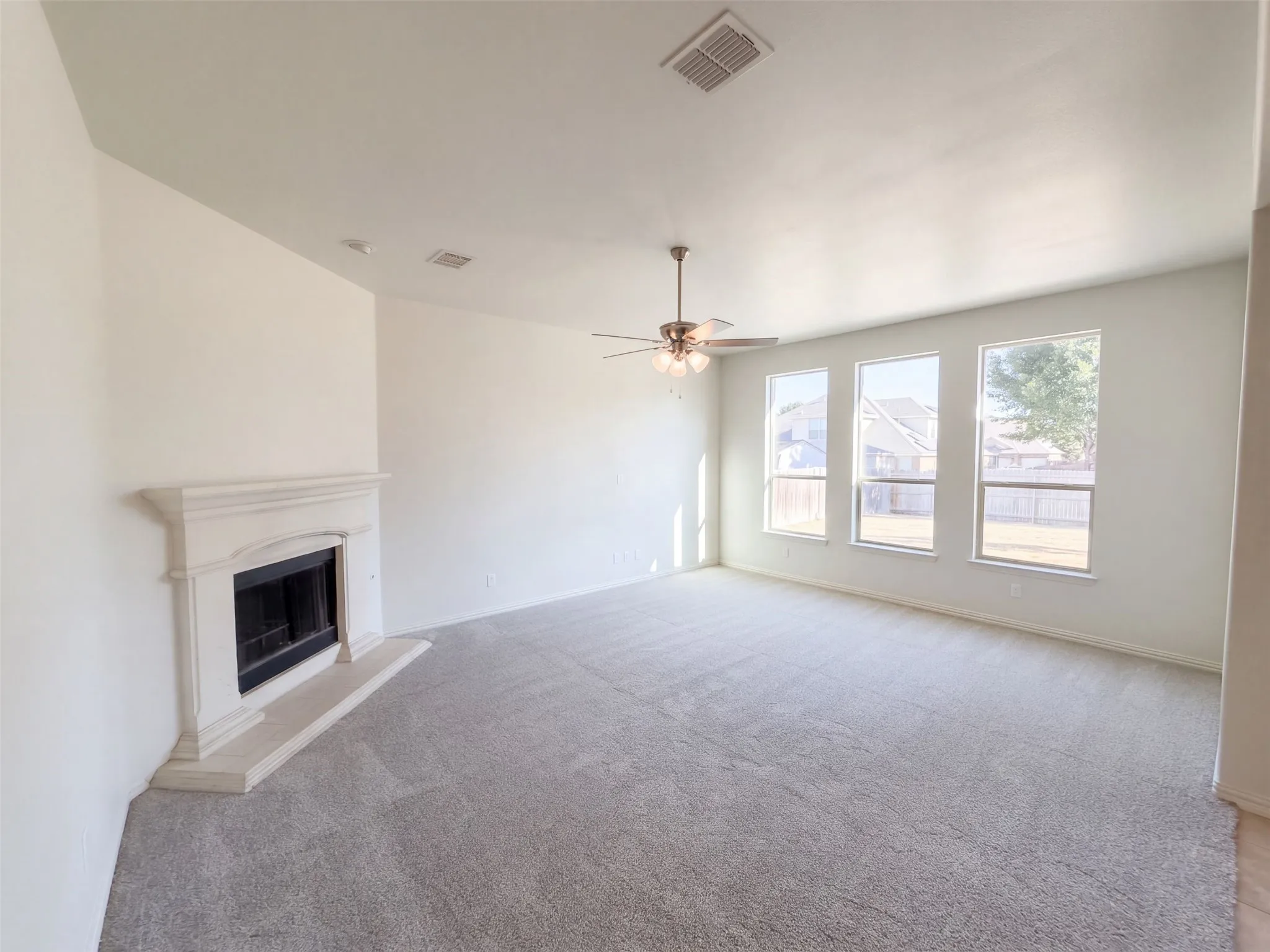 Single Family Residence For Sale in Denton County , 1617 Fallingwater Trail, Haslet, Texas 76177, 4 Bedroom, 3 Bathroom, 2 Garage spaces, 3,057 Sqft, built in 2009, mls#21404425, Real Estate Agent in Haslet, Homes For Sale in Denton county, Homes For Sale in Haslet, Realtor in Haslet Texas, Real Estate Brokerage Independent Realty Texas, Luminita Cordes Realtor