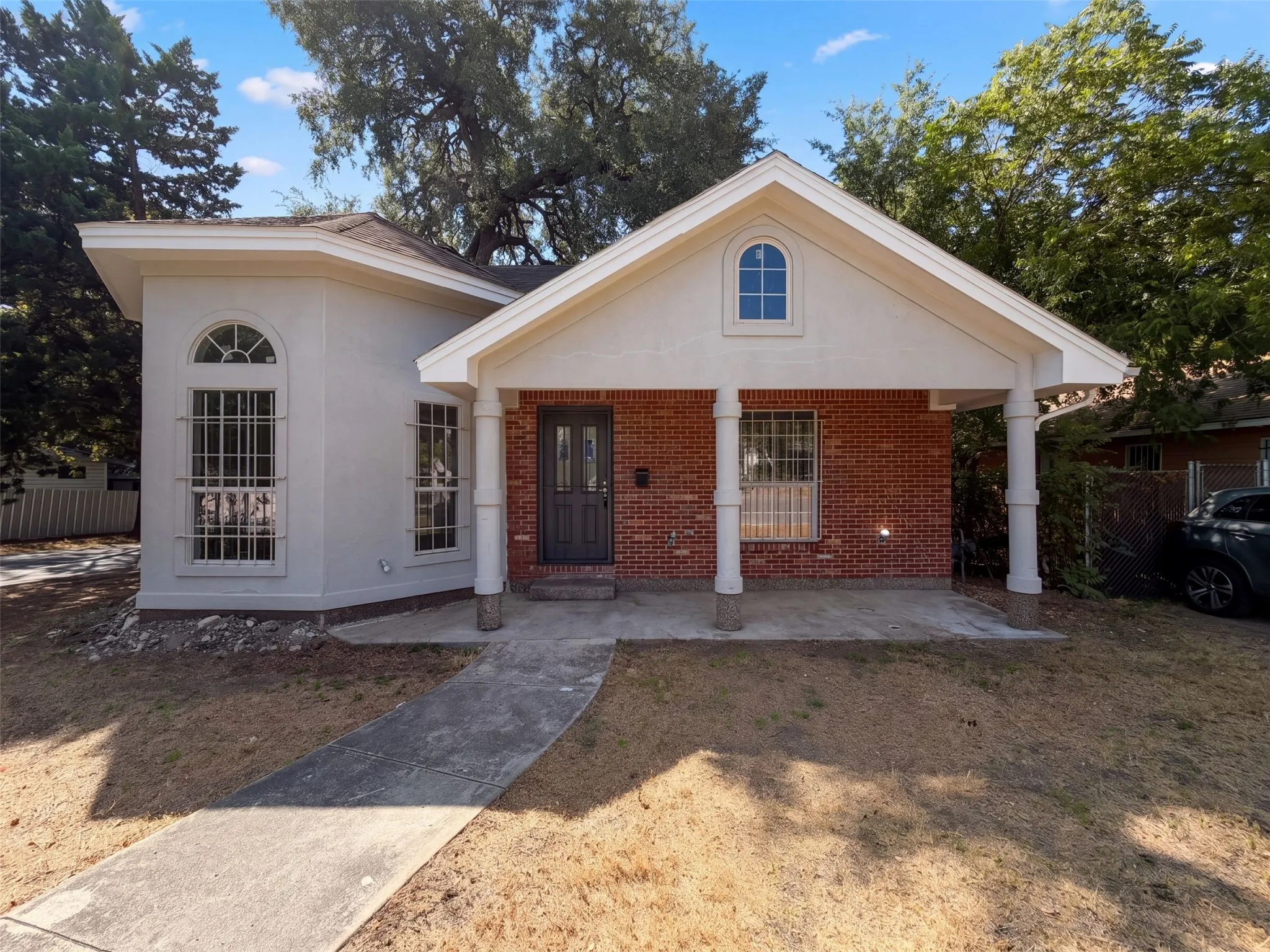 Single Family Residence For Sale