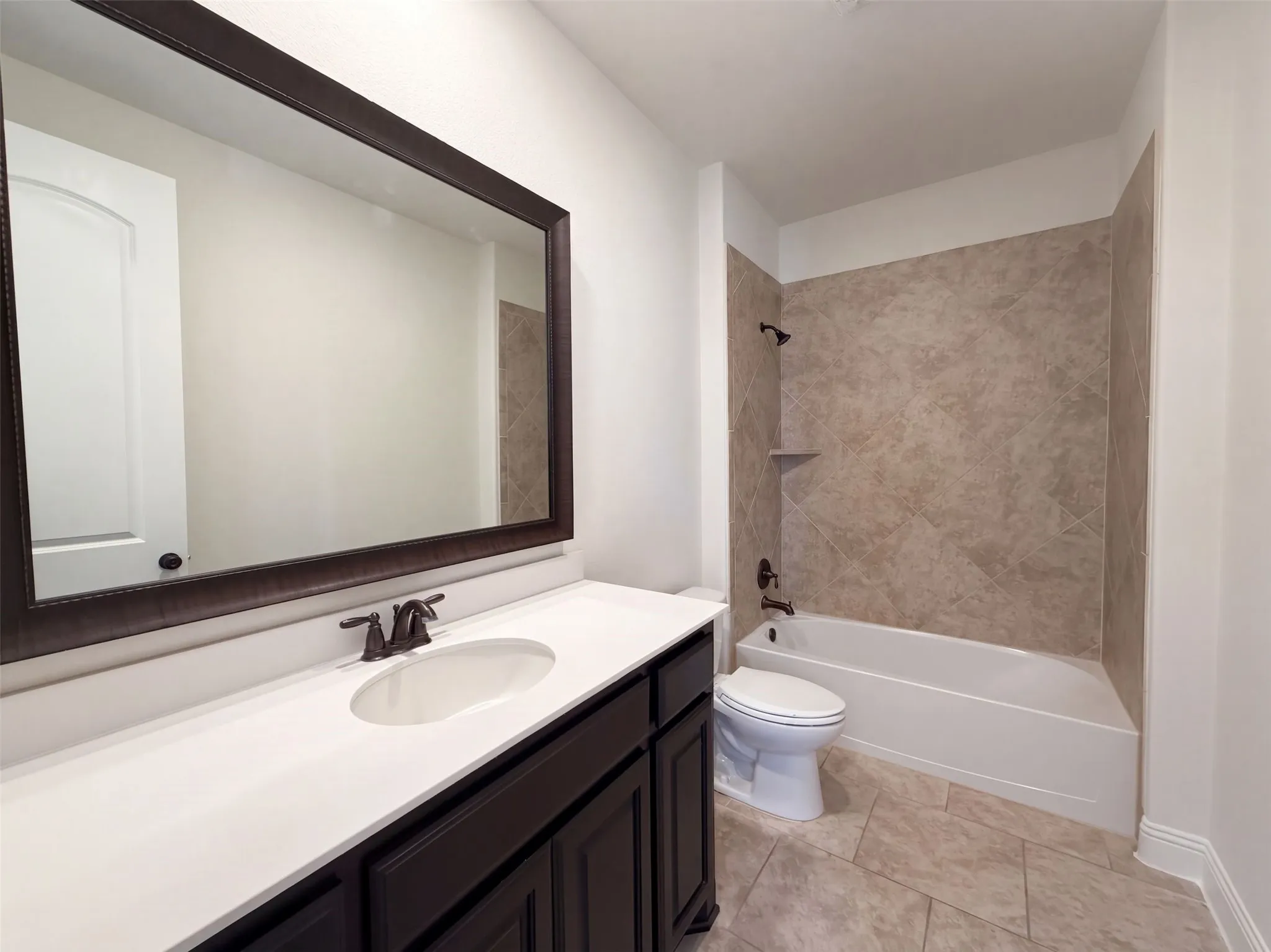 Single Family Residence For Sale in Collin County , 10832 Frost Place, Mc Kinney, Texas 75071, 4 Bedroom, 3 Bathroom, 2 Garage spaces, 3,429 Sqft, built in 2016, mls#21404428, Real Estate Agent in Mc Kinney, Homes For Sale in Collin county, Homes For Sale in Mc Kinney, Realtor in Mc Kinney Texas, Real Estate Brokerage Independent Realty Texas, Luminita Cordes Realtor