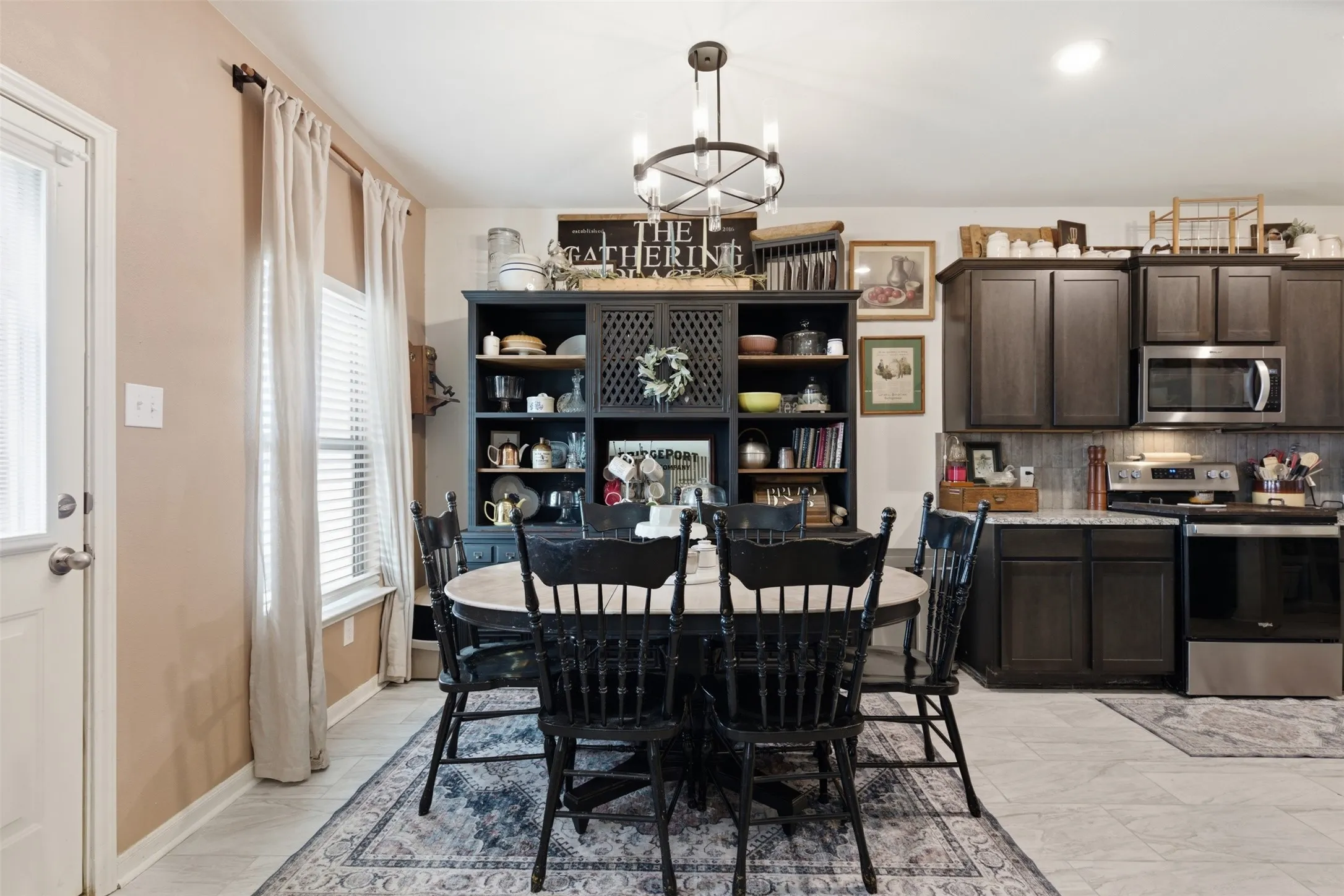 Single Family Residence For Sale in Wise County , 112 Saloon Cove E, Newark, Texas 76071, 4 Bedroom, 3 Bathroom, 2 Garage spaces, 2,153 Sqft, built in 2021, mls#21397813, Real Estate Agent in Newark, Homes For Sale in Wise county, Homes For Sale in Newark, Realtor in Newark Texas, Real Estate Brokerage Independent Realty Texas, Luminita Cordes Realtor
