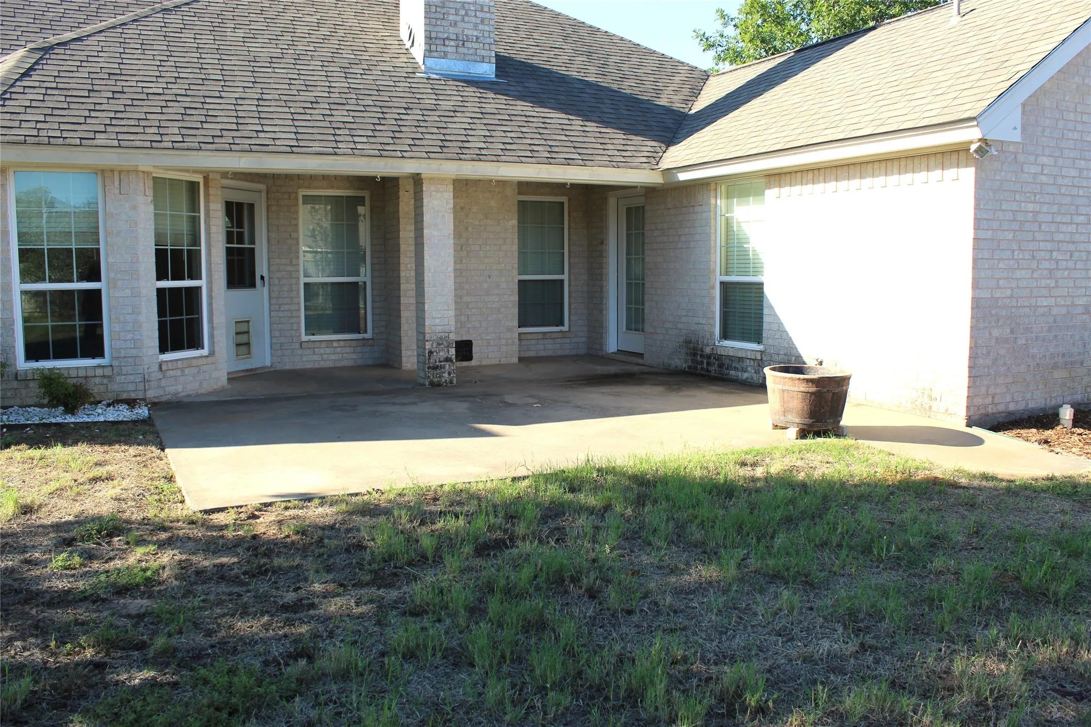 Single Family Residence For Sale in Erath County , 1405 Parkwood Court, Stephenville, Texas 76401, 5 Bedroom, 3 Bathroom, 3 Garage spaces, 2,482 Sqft, built in 2003, mls#21403644, Real Estate Agent in Stephenville, Homes For Sale in Erath county, Homes For Sale in Stephenville, Realtor in Stephenville Texas, Real Estate Brokerage Independent Realty Texas, Luminita Cordes Realtor