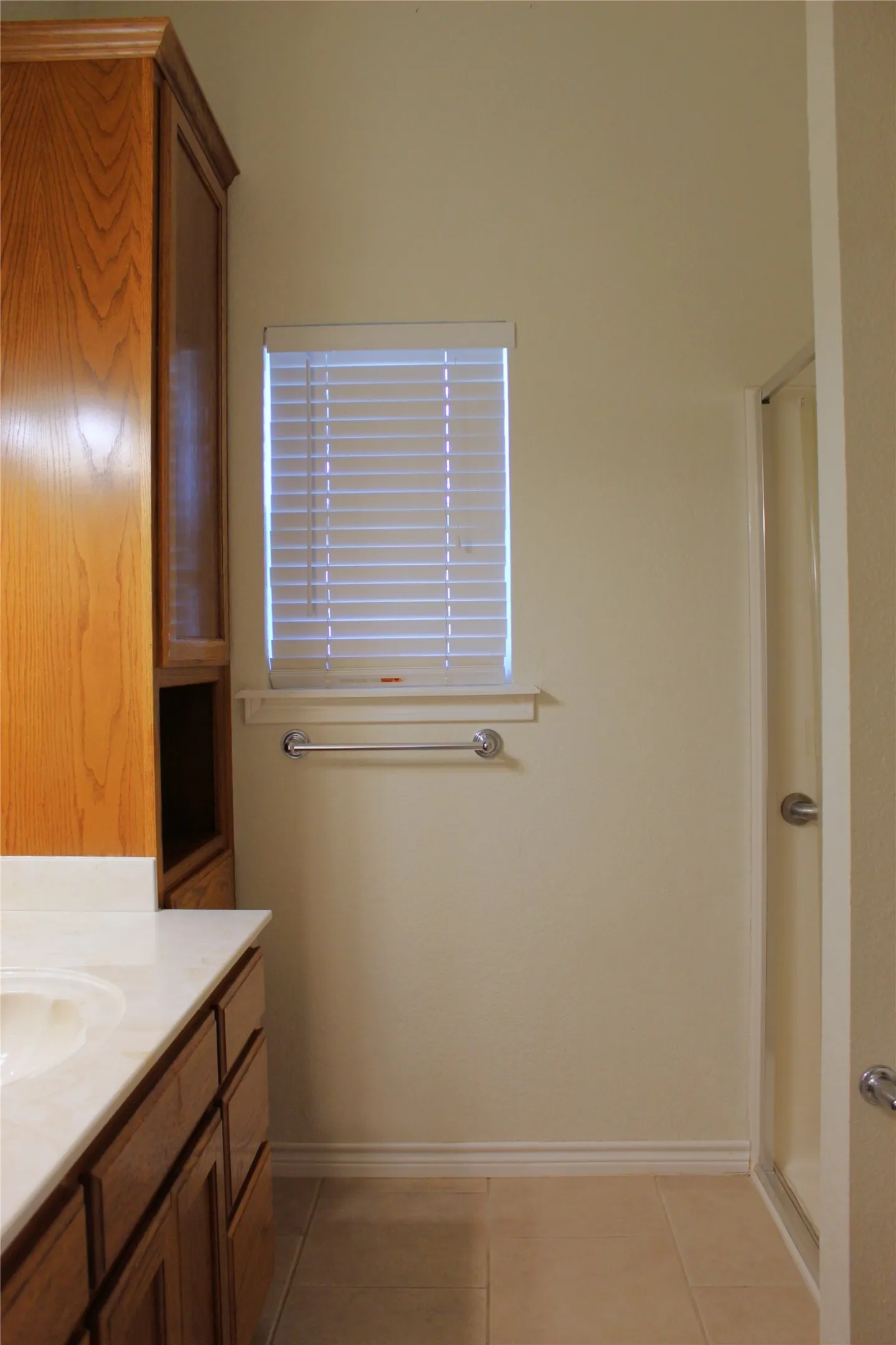 Single Family Residence For Sale in Erath County , 1405 Parkwood Court, Stephenville, Texas 76401, 5 Bedroom, 3 Bathroom, 3 Garage spaces, 2,482 Sqft, built in 2003, mls#21403644, Real Estate Agent in Stephenville, Homes For Sale in Erath county, Homes For Sale in Stephenville, Realtor in Stephenville Texas, Real Estate Brokerage Independent Realty Texas, Luminita Cordes Realtor