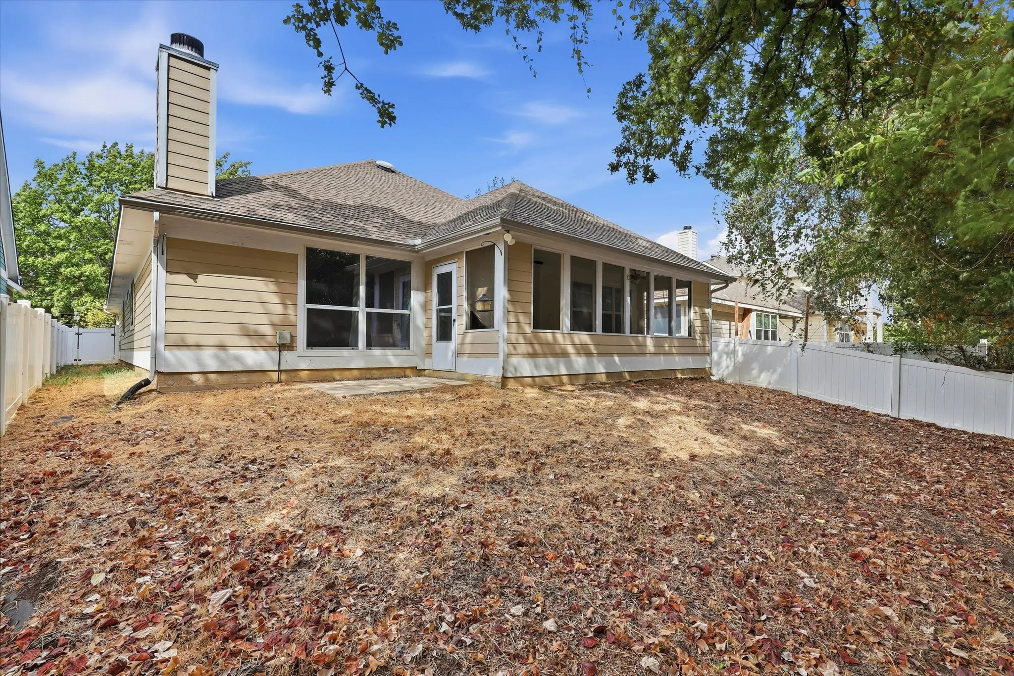 Single Family Residence For Sale in Denton County , 2012 Bridgeport Drive, Providence Village, Texas 76227, 4 Bedroom, 2 Bathroom, 2 Garage spaces, 2,137 Sqft, built in 2005, mls#21400924, Real Estate Agent in Providence Village, Homes For Sale in Denton county, Homes For Sale in Providence Village, Realtor in Providence Village Texas, Real Estate Brokerage Independent Realty Texas, Luminita Cordes Realtor