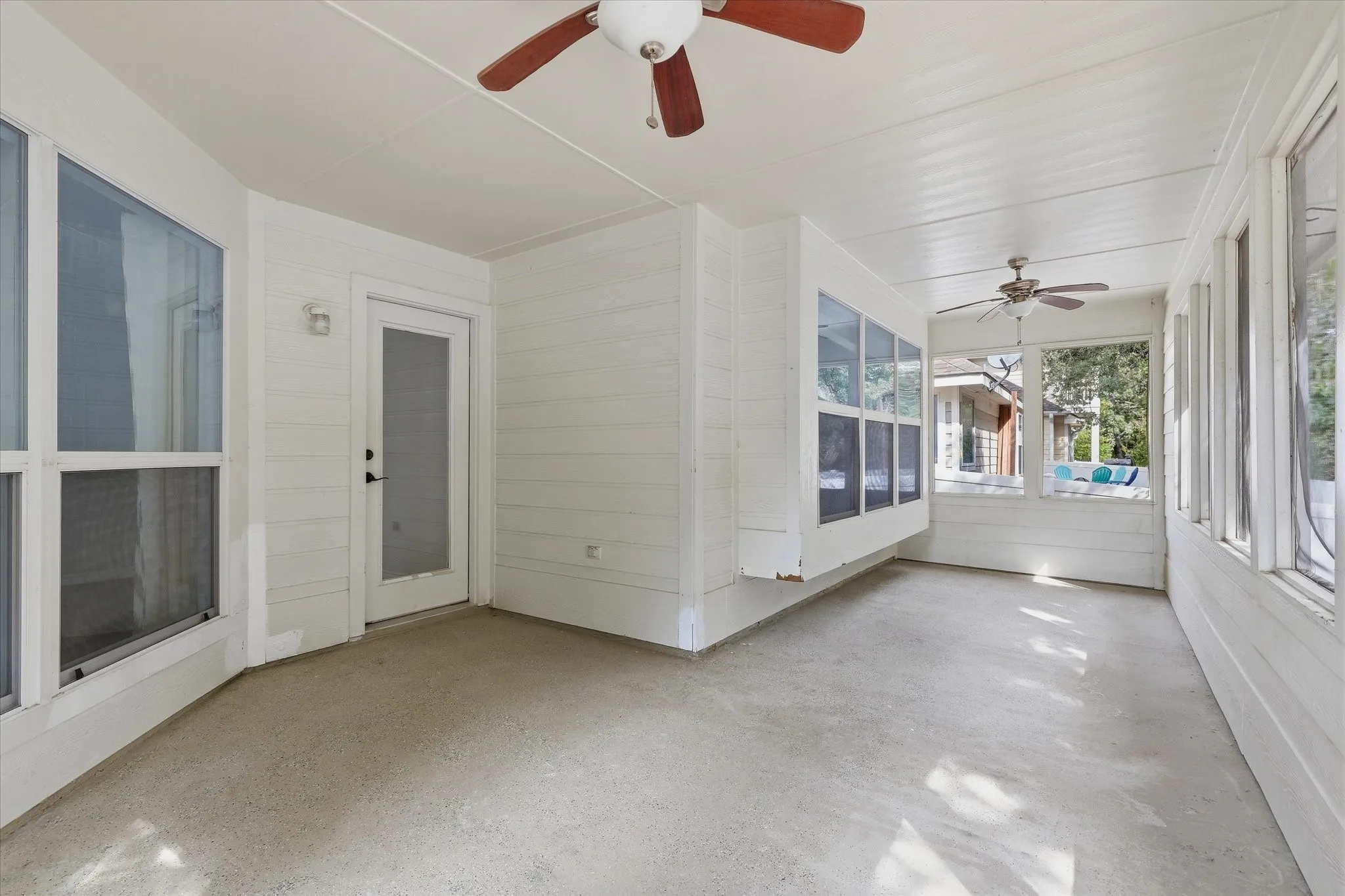 Single Family Residence For Sale in Denton County , 2012 Bridgeport Drive, Providence Village, Texas 76227, 4 Bedroom, 2 Bathroom, 2 Garage spaces, 2,137 Sqft, built in 2005, mls#21400924, Real Estate Agent in Providence Village, Homes For Sale in Denton county, Homes For Sale in Providence Village, Realtor in Providence Village Texas, Real Estate Brokerage Independent Realty Texas, Luminita Cordes Realtor