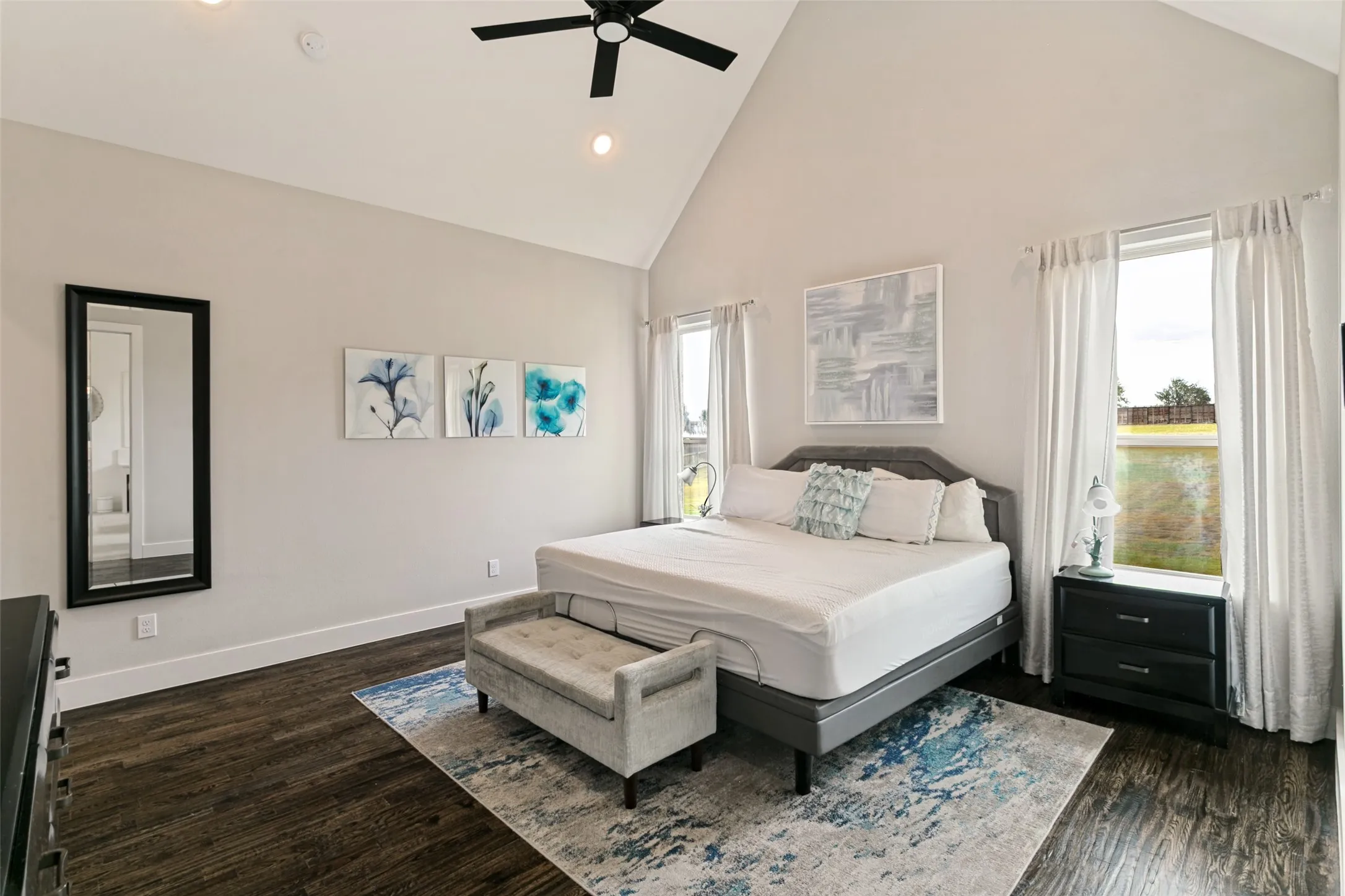 Single Family Residence For Sale in Parker County , 1025 Aledo Ridge Court, Fort Worth, Texas 76108, 5 Bedroom, 3 Bathroom, 3 Garage spaces, 3,221 Sqft, built in 2021, mls#21403075, Real Estate Agent in Fort Worth, Homes For Sale in Parker county, Homes For Sale in Fort Worth, Realtor in Fort Worth Texas, Real Estate Brokerage Independent Realty Texas, Luminita Cordes Realtor