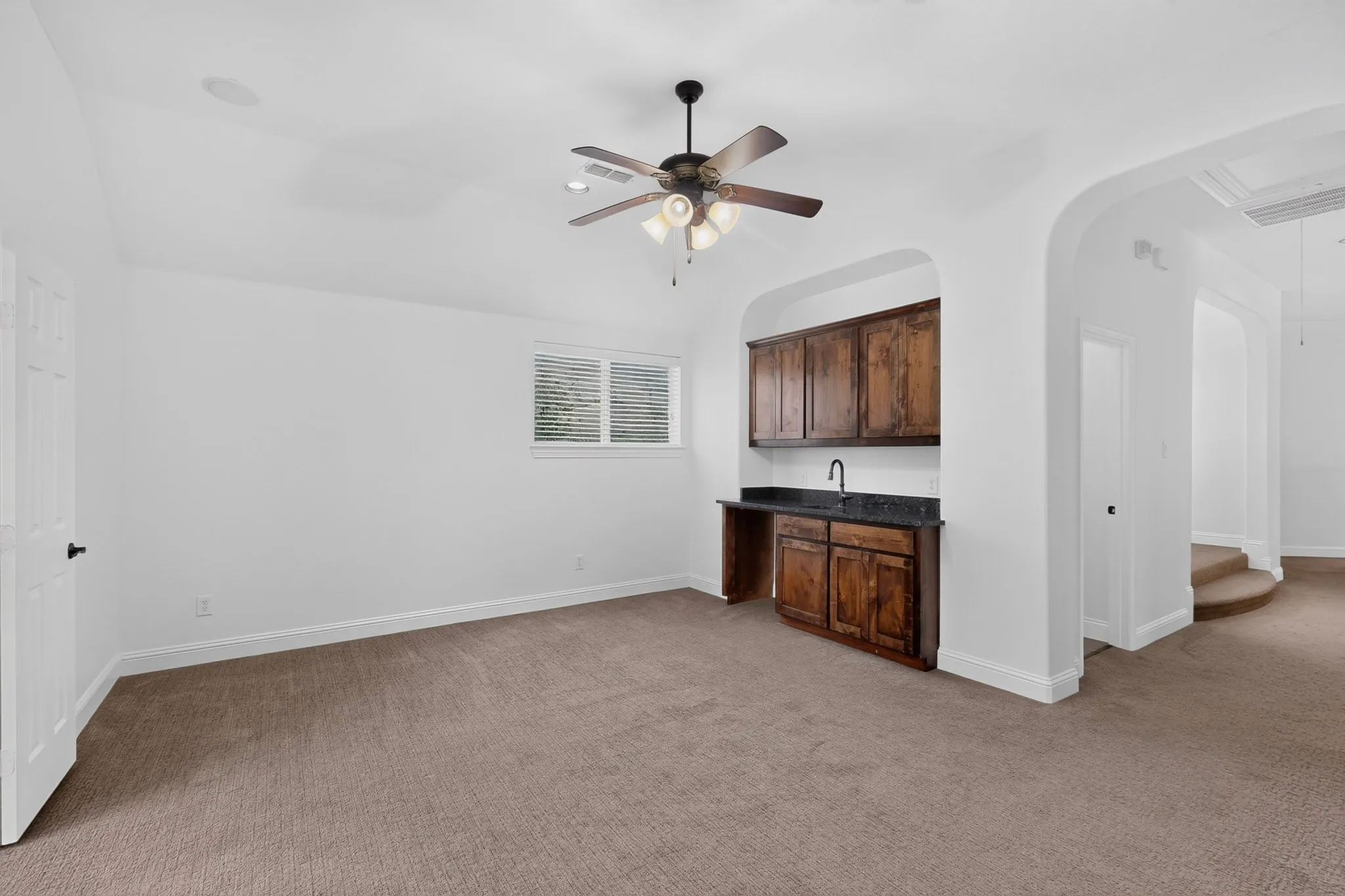 Single Family Residence For Sale in Collin County , 13853 Myatt Avenue, Frisco, Texas 75035, 5 Bedroom, 6 Bathroom, 3 Garage spaces, 5,199 Sqft, built in 2013, mls#21404464, Real Estate Agent in Frisco, Homes For Sale in Collin county, Homes For Sale in Frisco, Realtor in Frisco Texas, Real Estate Brokerage Independent Realty Texas, Luminita Cordes Realtor
