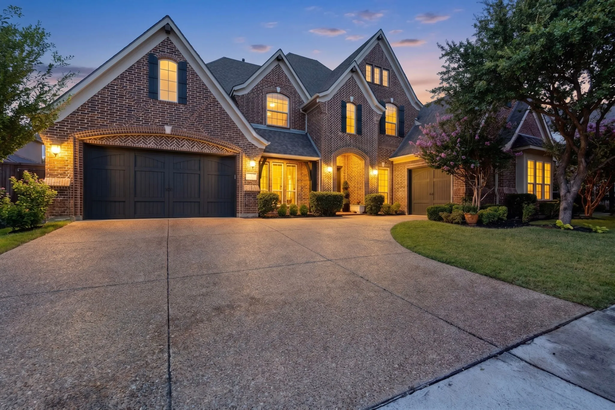 Single Family Residence For Sale in Collin County , 13853 Myatt Avenue, Frisco, Texas 75035, 5 Bedroom, 6 Bathroom, 3 Garage spaces, 5,199 Sqft, built in 2013, mls#21404464, Real Estate Agent in Frisco, Homes For Sale in Collin county, Homes For Sale in Frisco, Realtor in Frisco Texas, Real Estate Brokerage Independent Realty Texas, Luminita Cordes Realtor