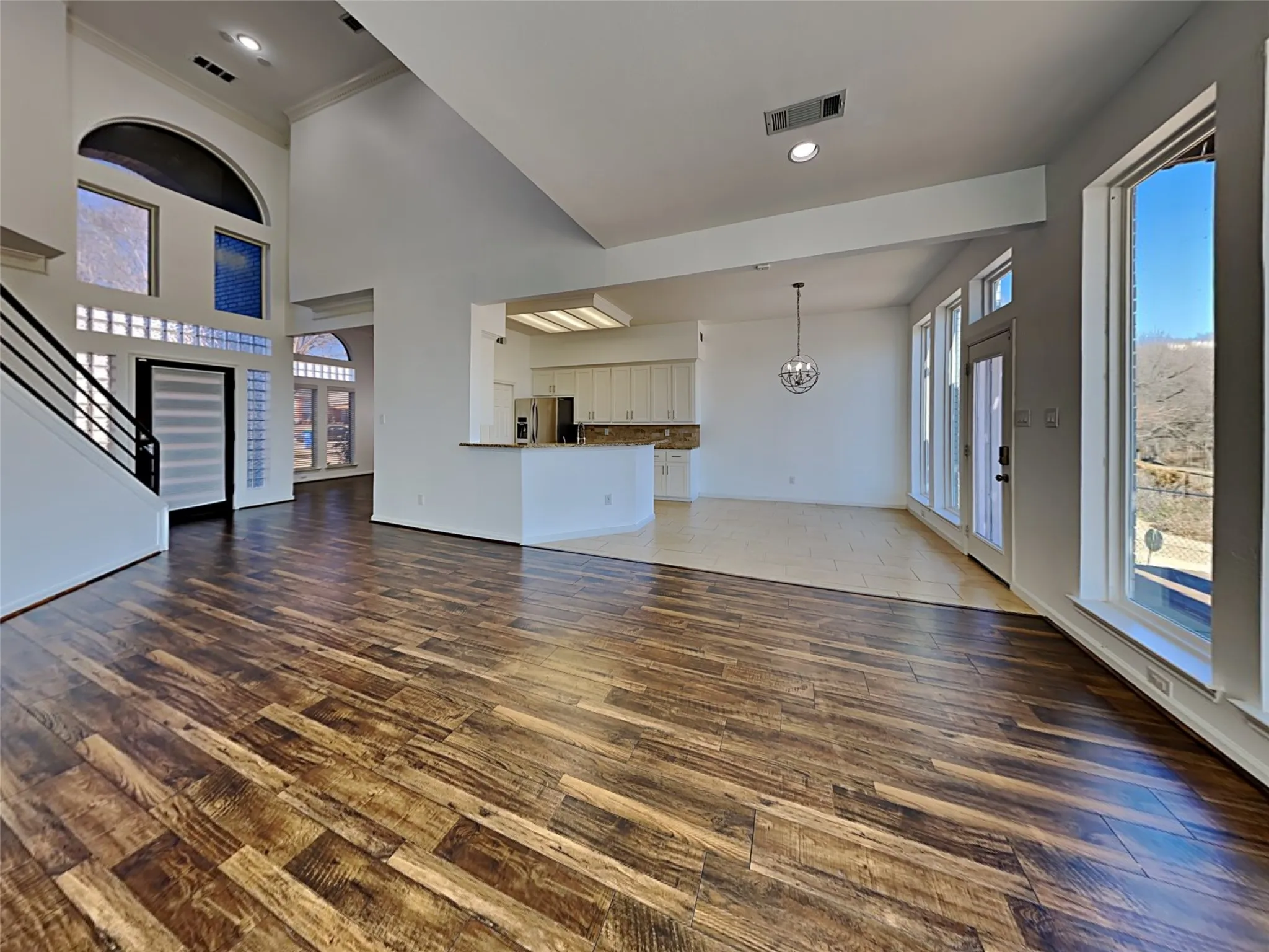 Single Family Residence For Rent in Rockwall County , 4322 Duck Pond Lane, Rowlett, Texas 75088, 4 Bedroom, 3 Bathroom, 2 Garage spaces, 2,089 Sqft, built in 1991, mls#21403898, Real Estate Agent in Rowlett, Homes For Rent in Rockwall county, Homes For Rent in Rowlett, Realtor in Rowlett Texas, Real Estate Brokerage Independent Realty Texas, Luminita Cordes Realtor