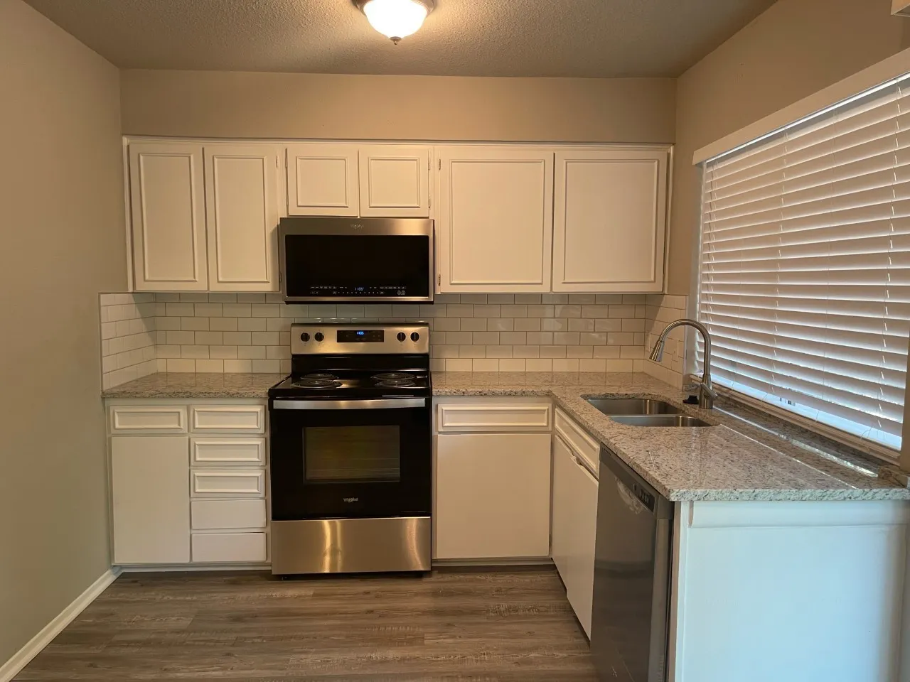 Single Family Residence For Rent in Tarrant County , 1517 VANDERBILT Drive, Arlington, Texas 76014, 3 Bedroom, 2 Bathroom, 1 Garage spaces, 1,164 Sqft, built in 1971, mls#21404490, Real Estate Agent in Arlington, Homes For Rent in Tarrant county, Homes For Rent in Arlington, Realtor in Arlington Texas, Real Estate Brokerage Independent Realty Texas, Luminita Cordes Realtor